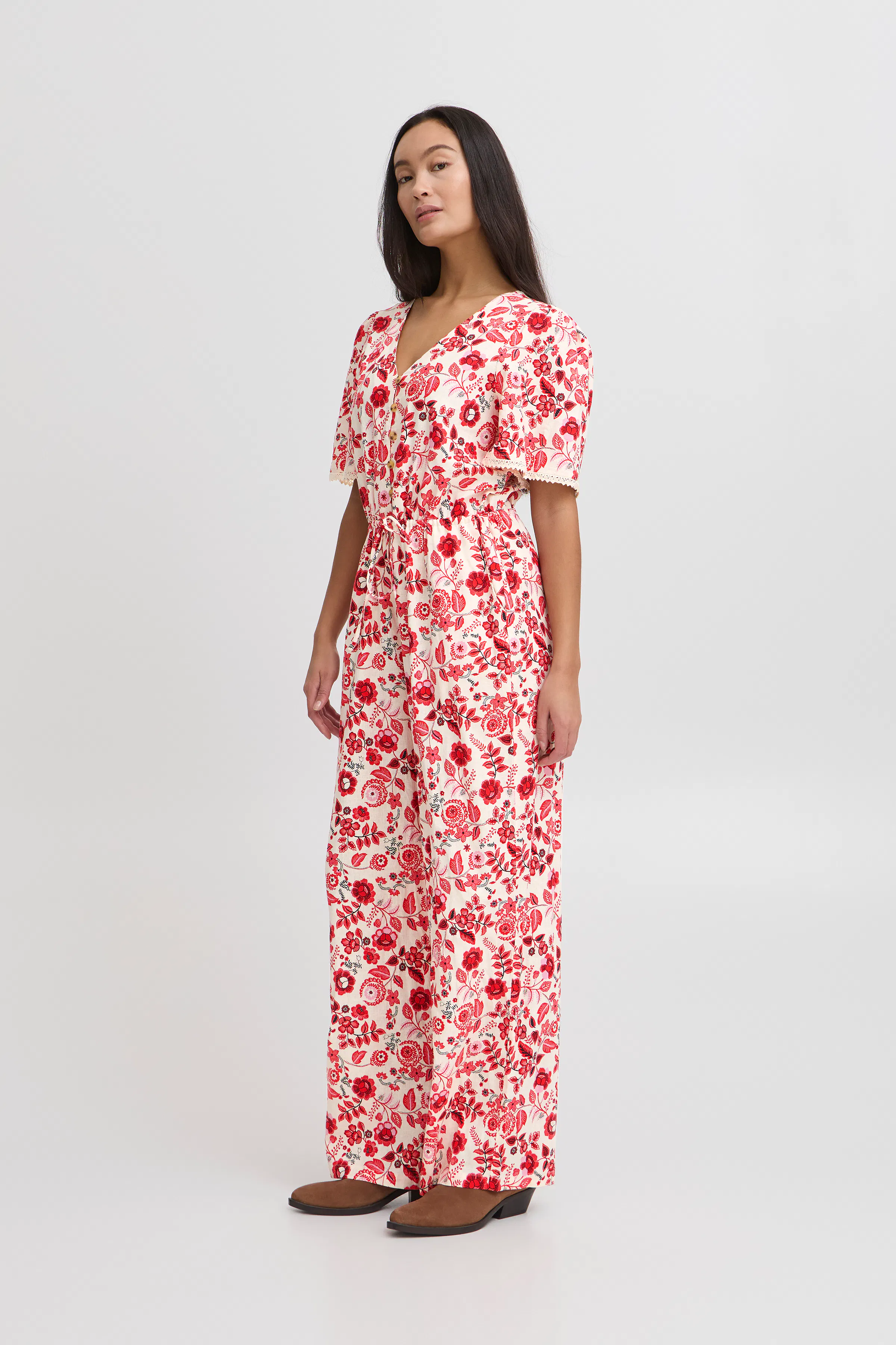 IRANNA Jumpsuit LOOKBOOK FRONT 20122620-130905