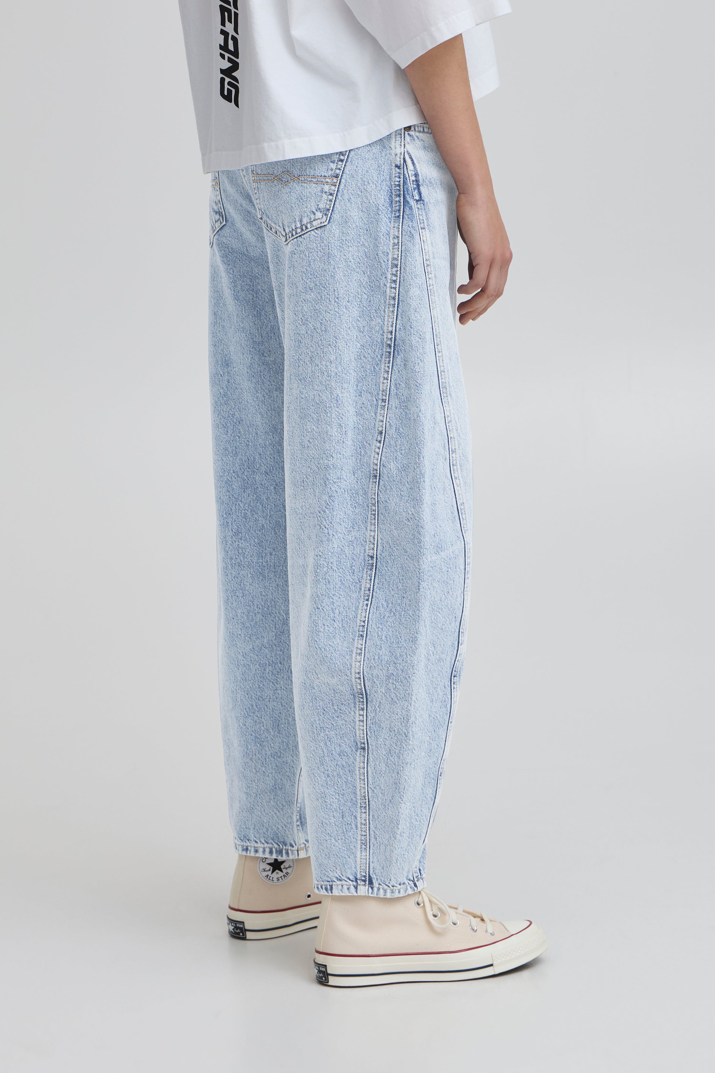 BACAVI  Curved Jeans LOOKBOOK BACK 50405101-204625