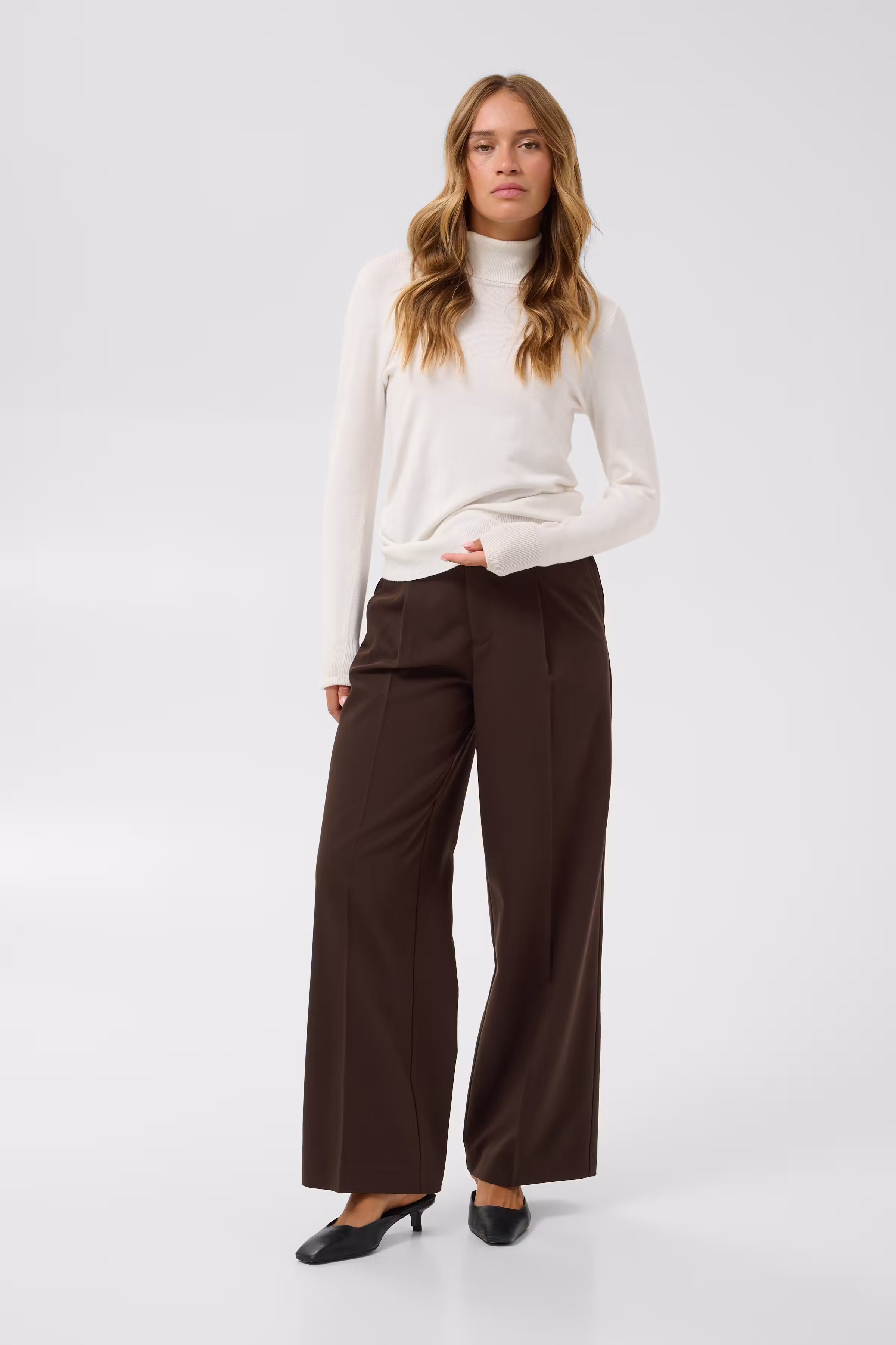 KAsakura Bukser LOOKBOOK FRONT 10512237-190915