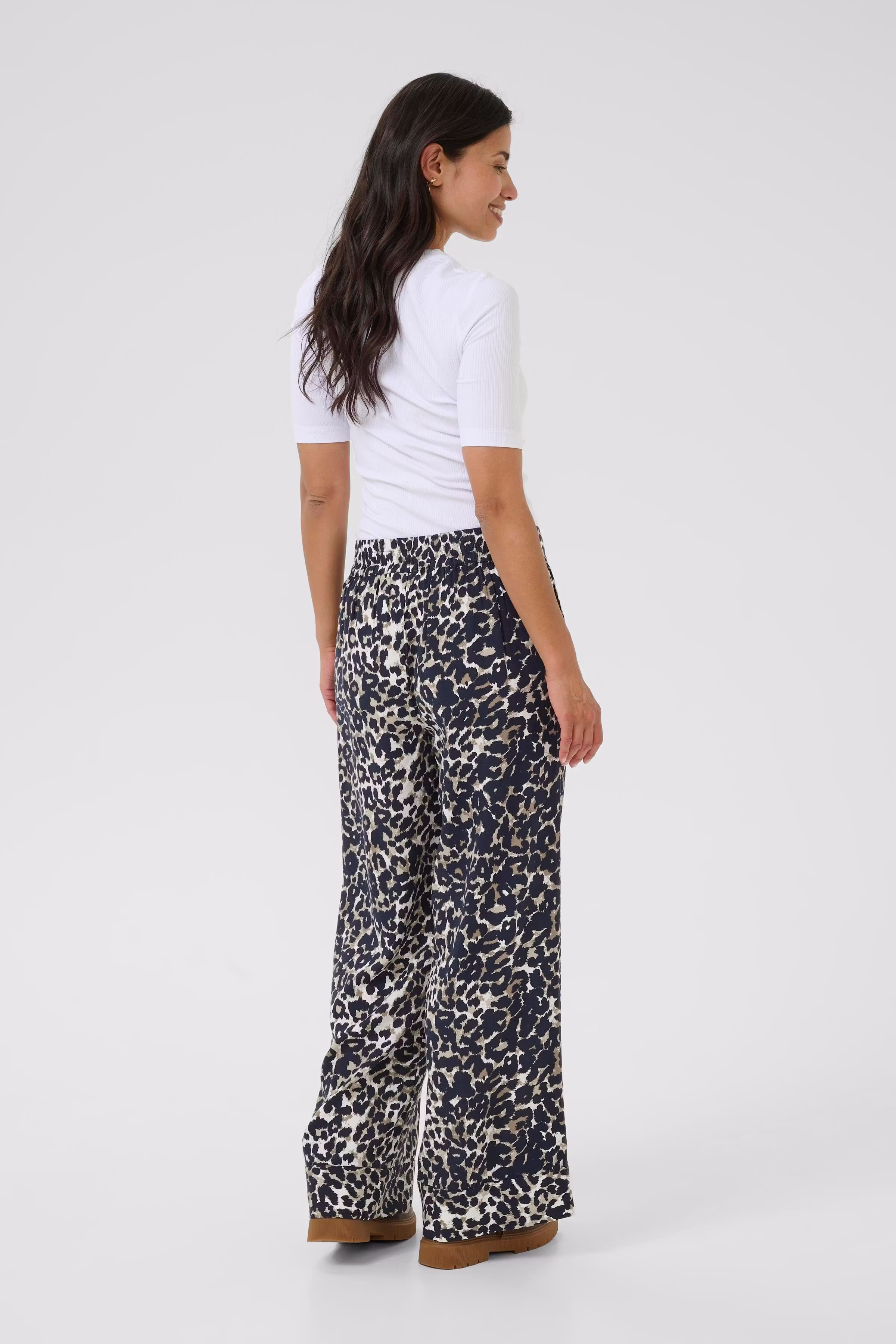 BPsybel Trousers LOOKBOOK BACK 40200009-108373