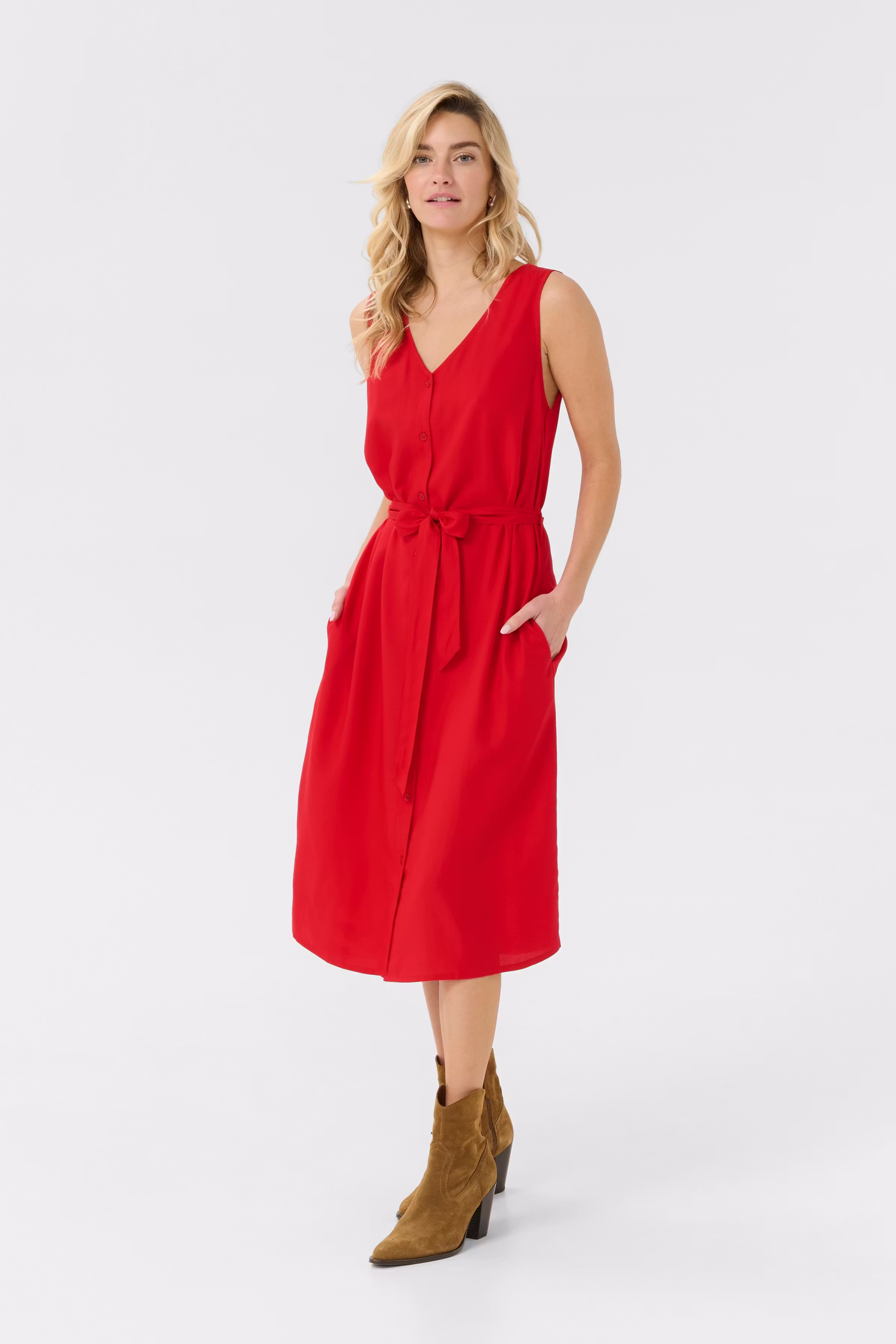 CRTiah Dress LOOKBOOK FRONT 10613948-181763