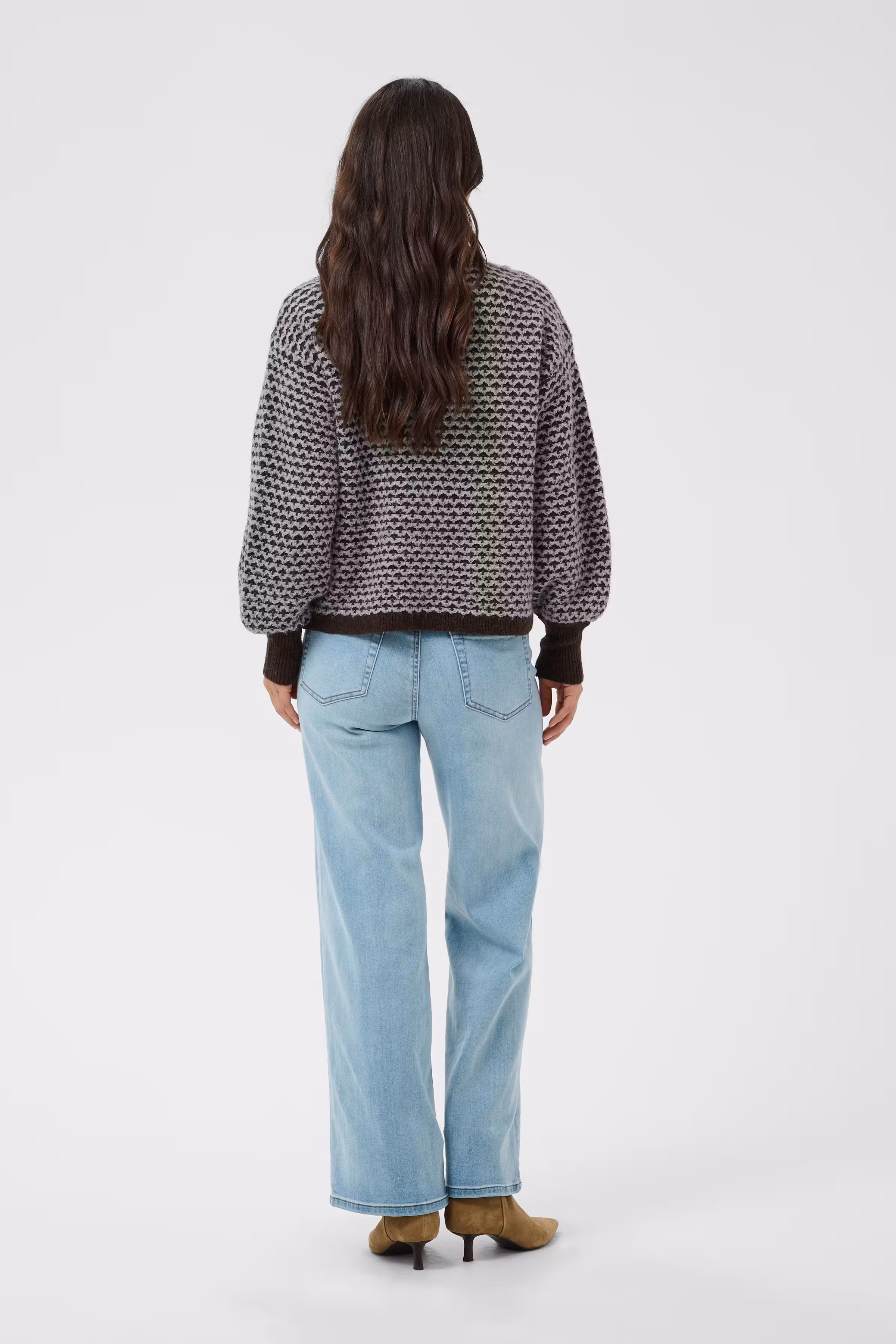 KAmarlla Pullover LOOKBOOK BACK 10513139-1000770