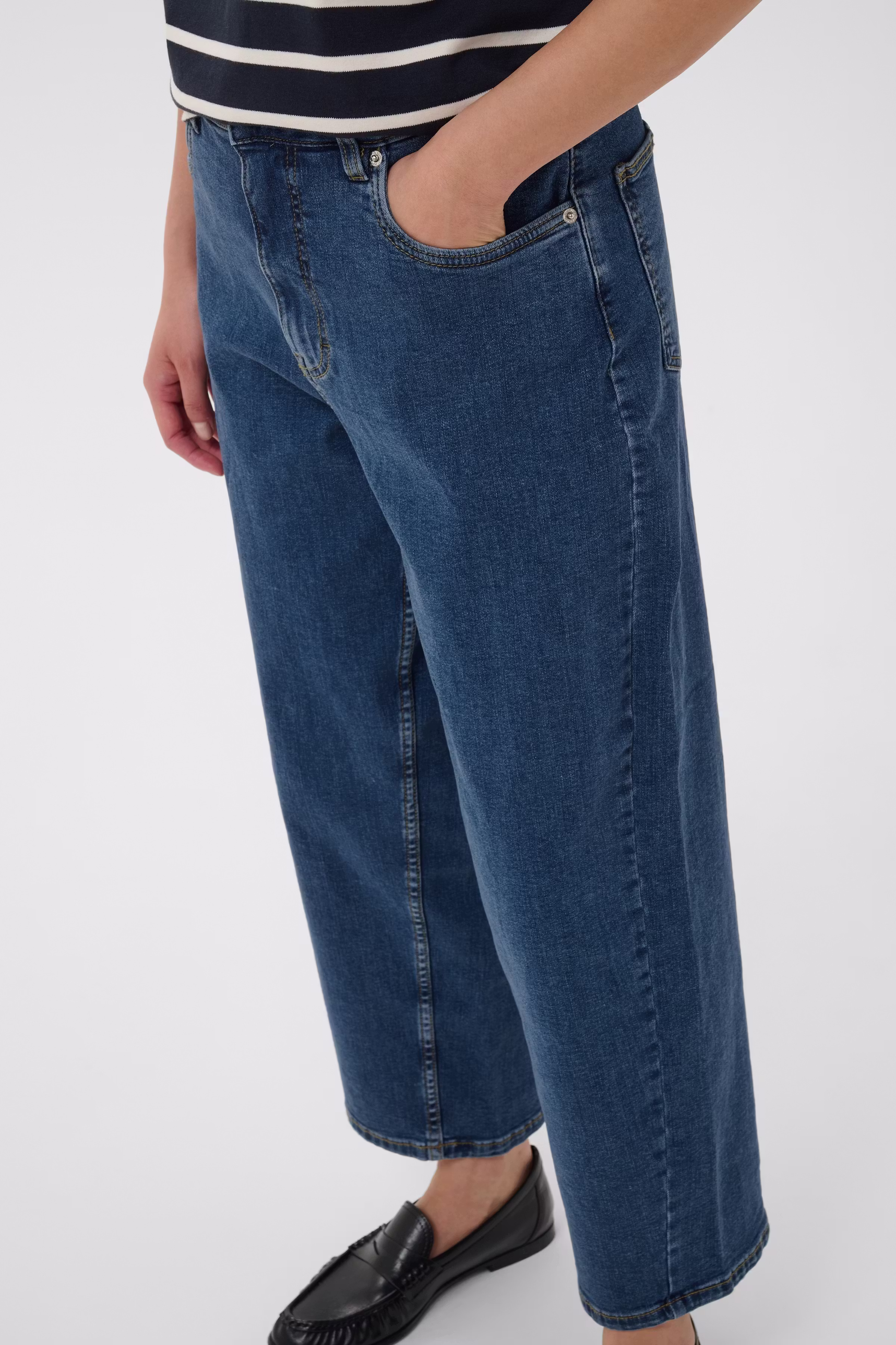 AdelenaPW Jeans LOOKBOOK DETAIL 30310715-300157