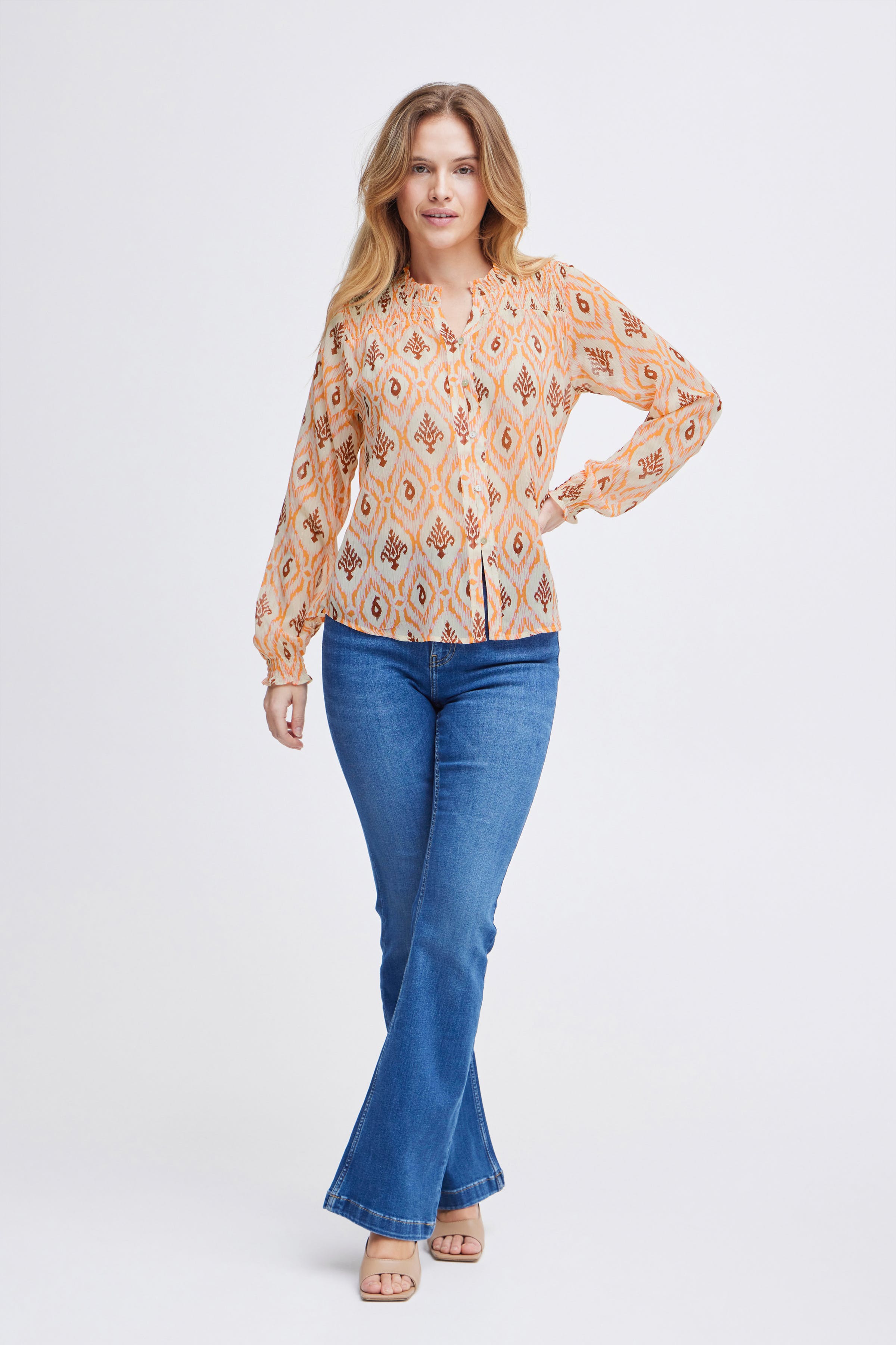 PXSAGA Blouse LOOKBOOK FRONT 50208575-203969