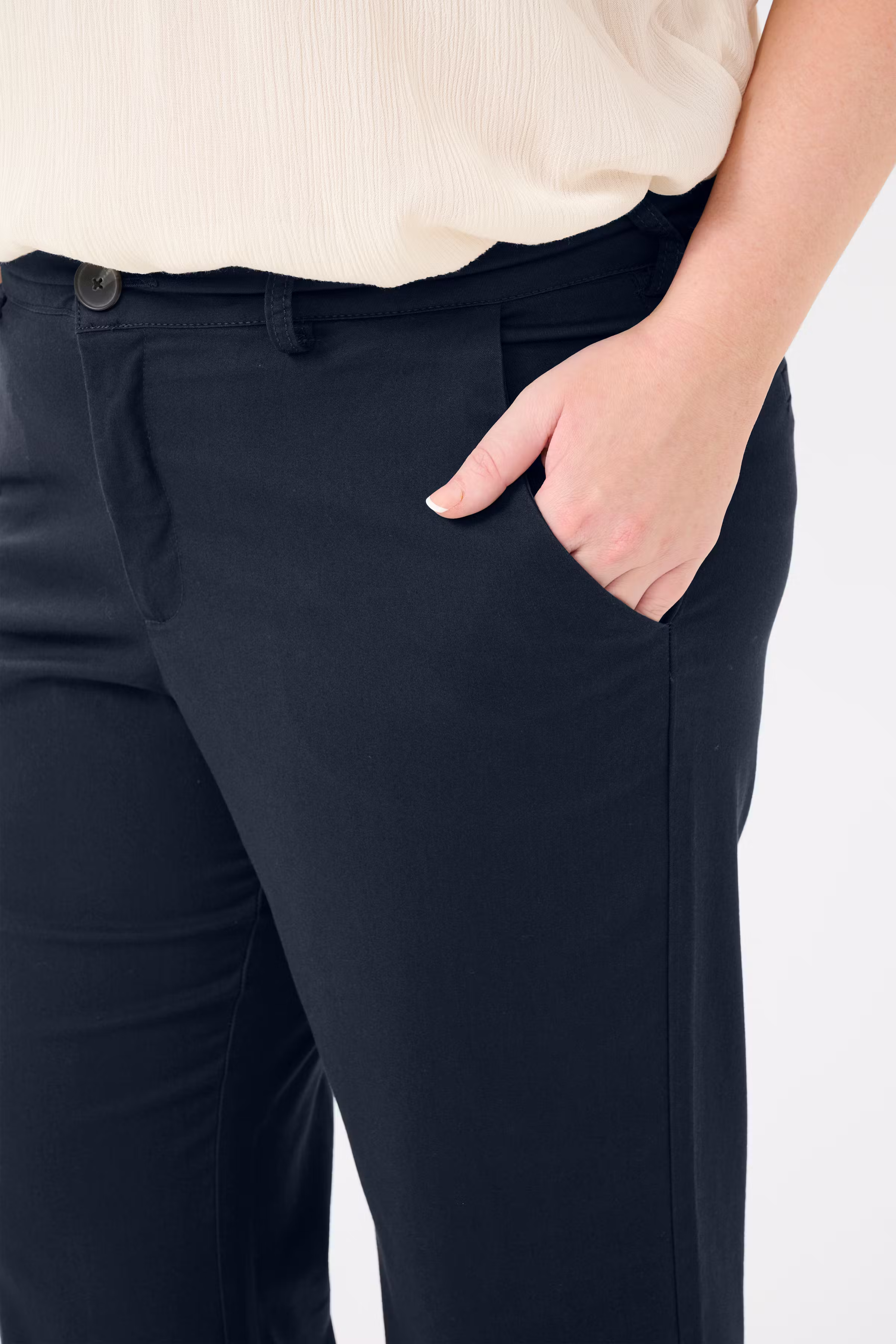 KCleana Bukser LOOKBOOK DETAIL 10582015-194020