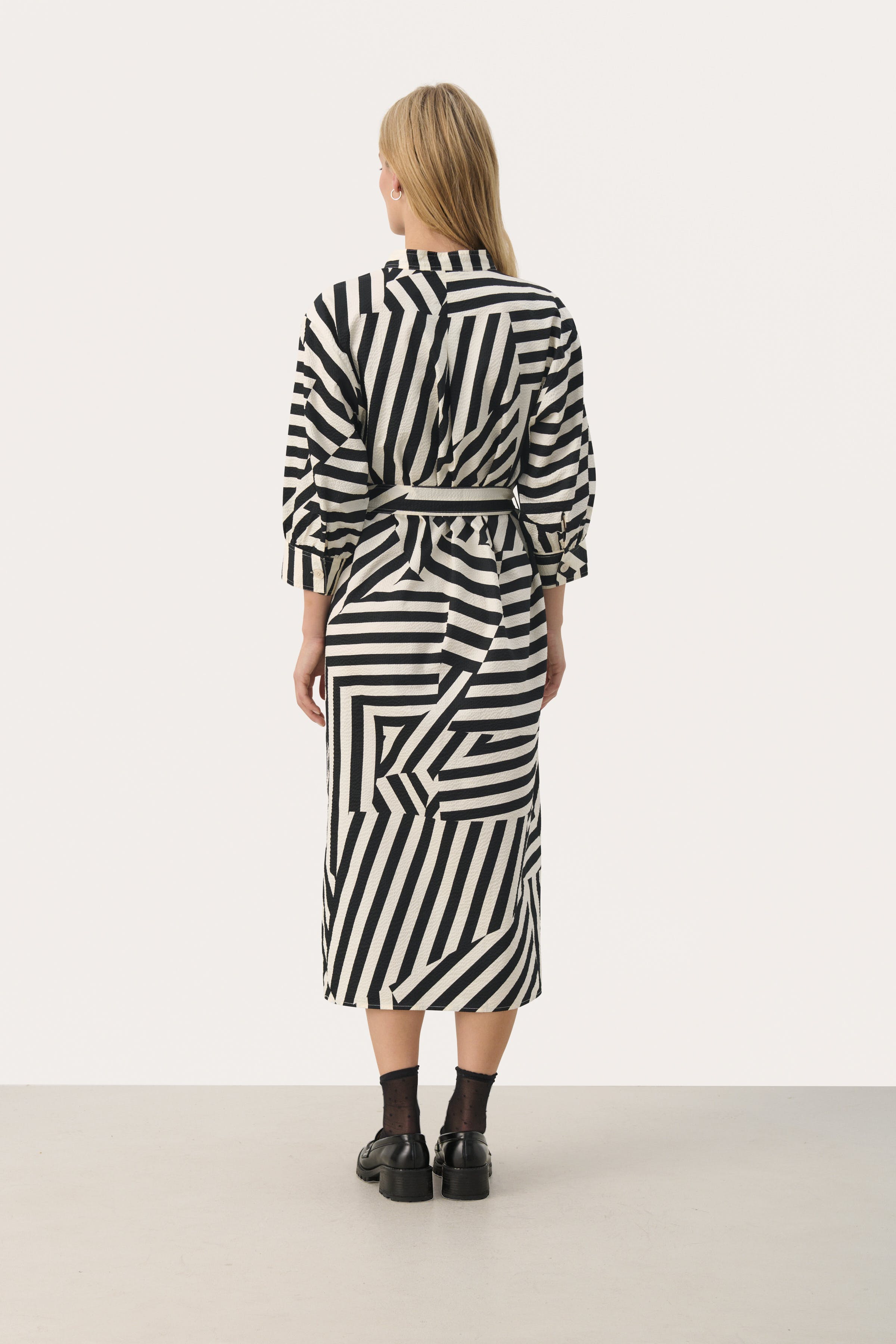 EnaPW Kleid LOOKBOOK BACK 30309593-302748