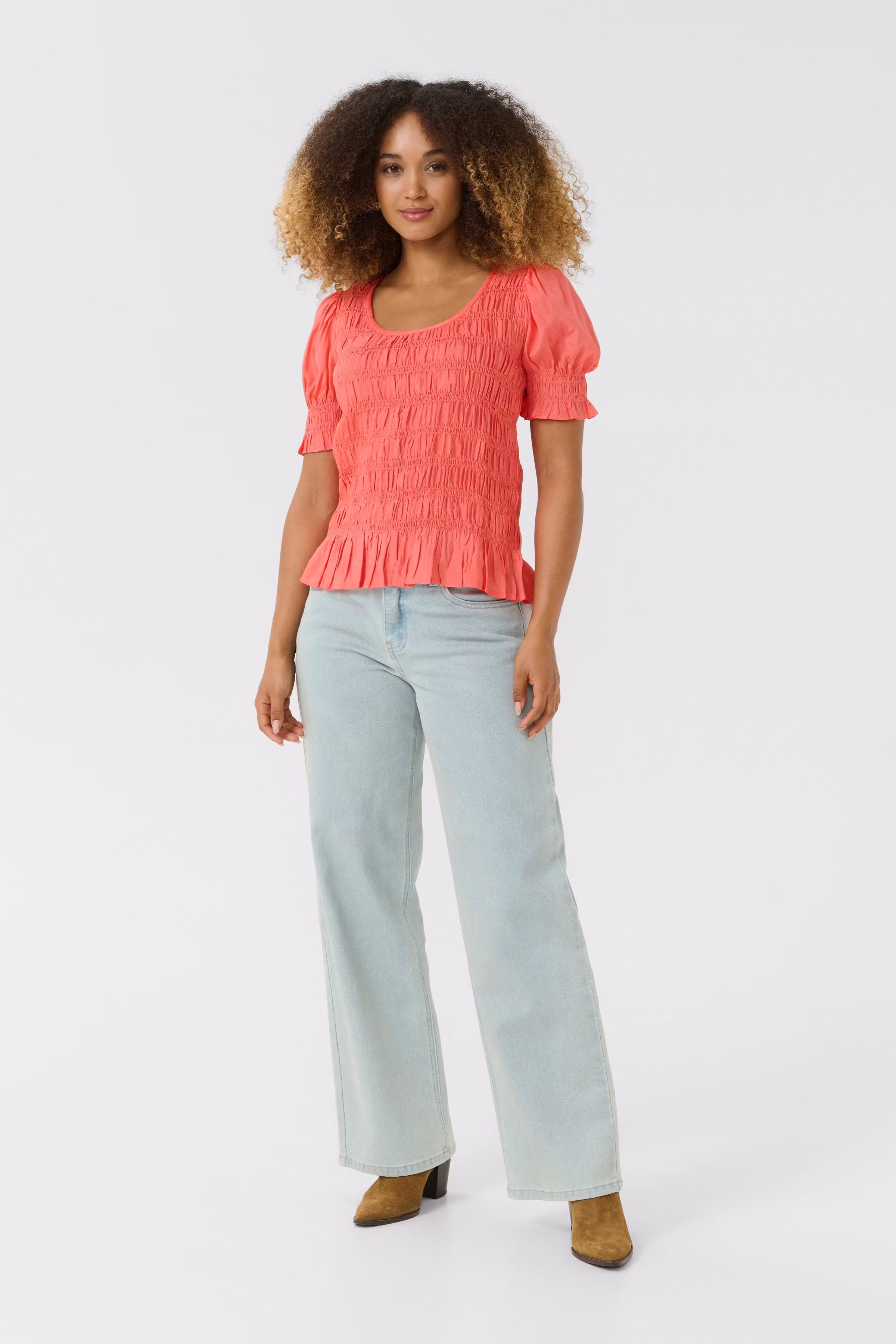 CRHenva Bluse LOOKBOOK FRONT 10612413-171643