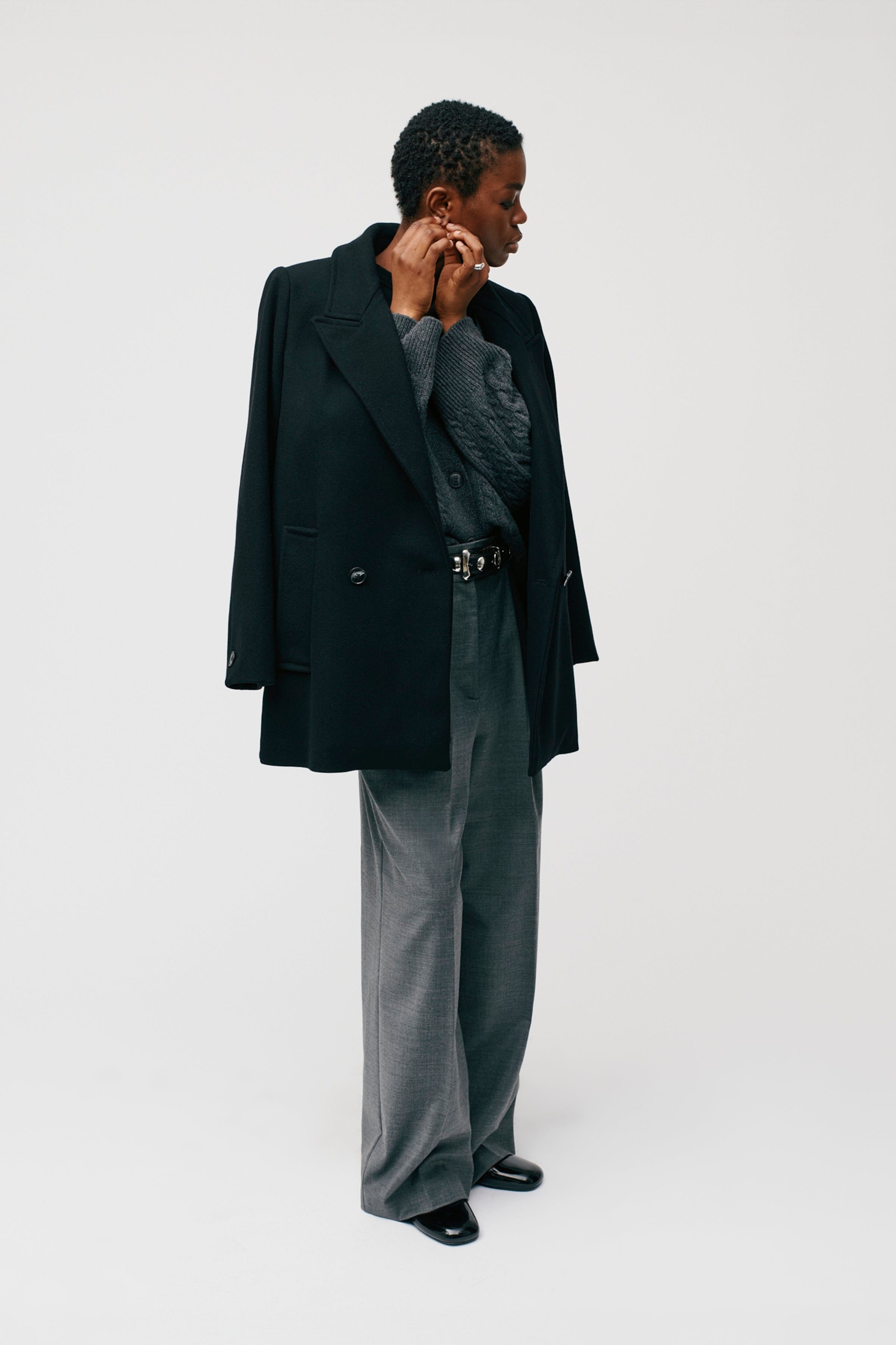 JENNA Mantel LOOKBOOK FRONT 30600418-BK999