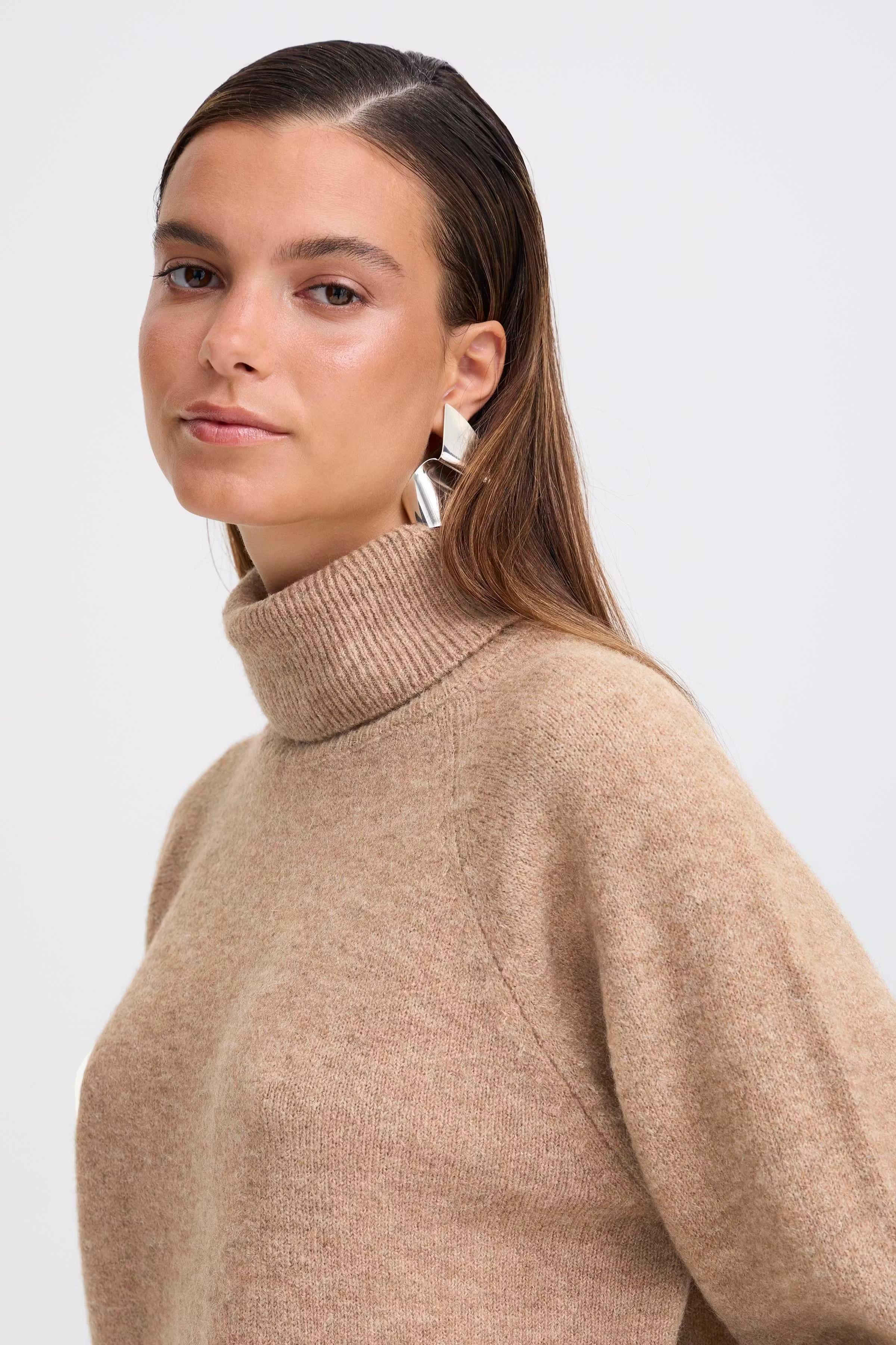 BYMONNA Pullover LOOKBOOK DETAIL 20817107-1811121