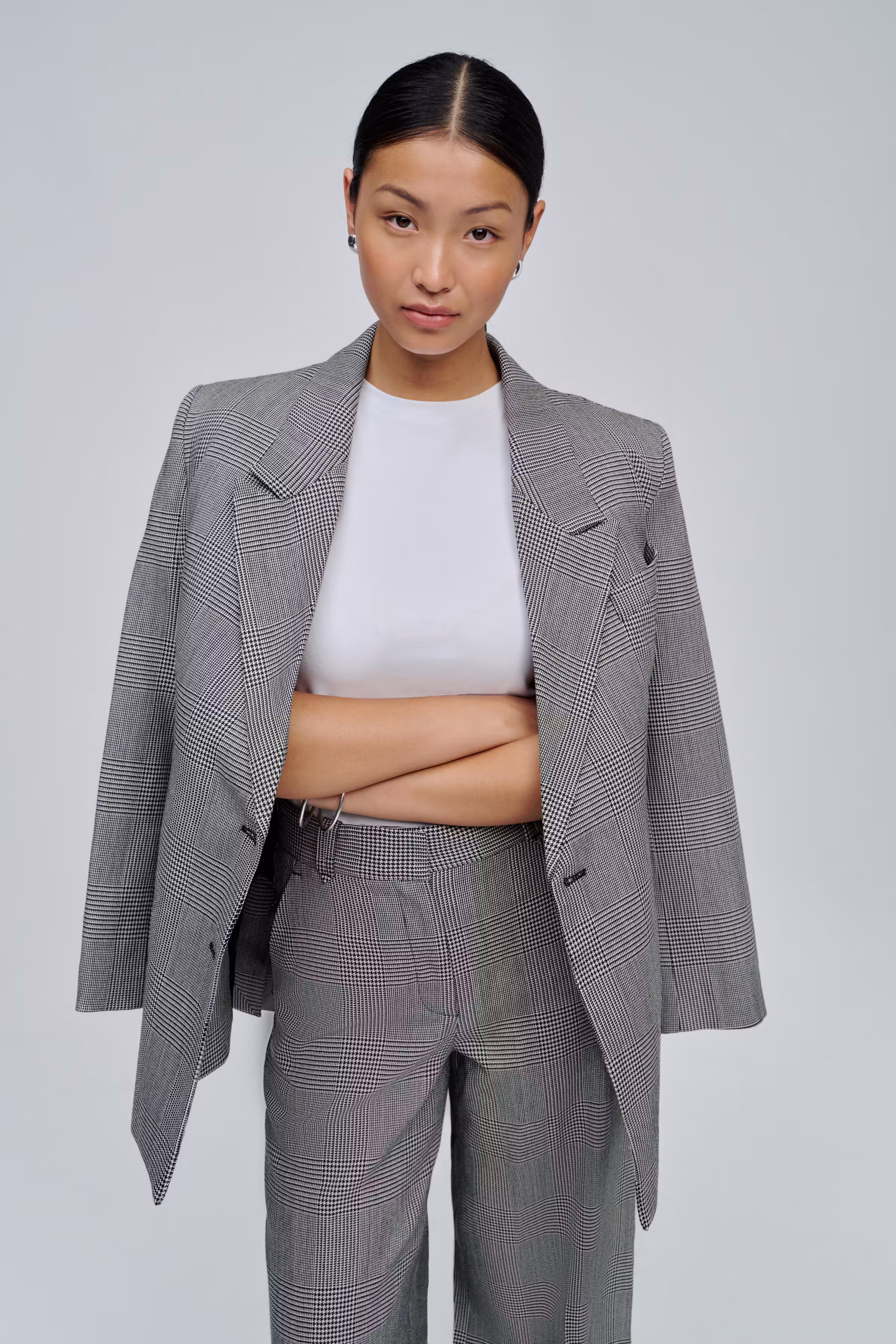 IOPersyia Trousers LOOKBOOK FRONT 30600059-MC2161
