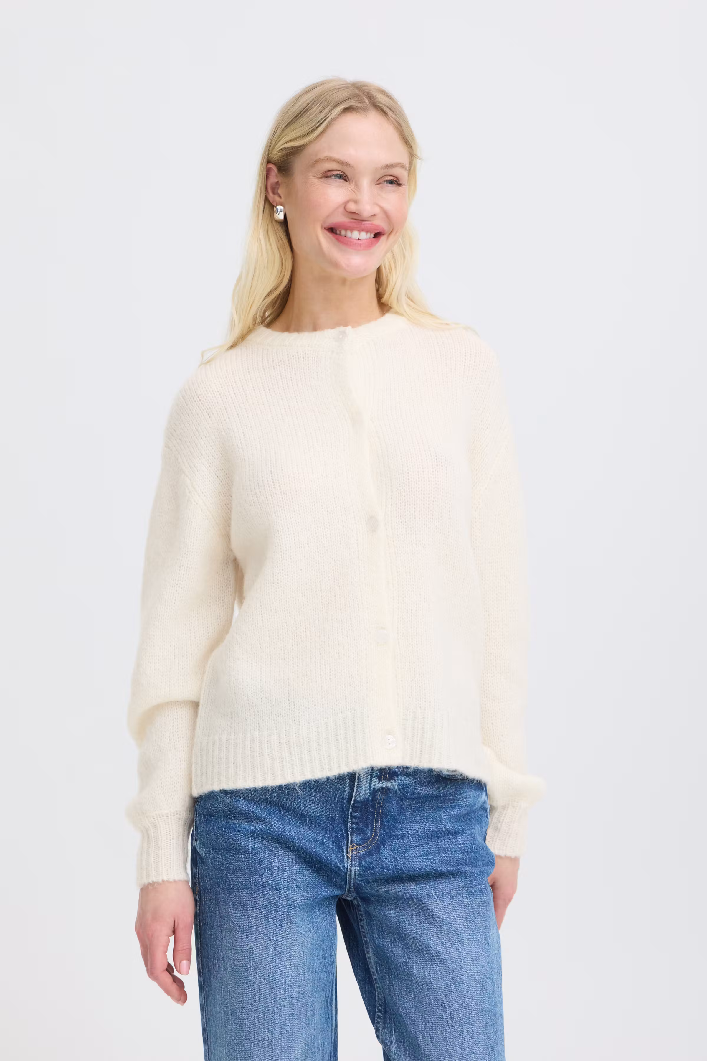 BYOTIA Cardigan LOOKBOOK FRONT 20819108-130905