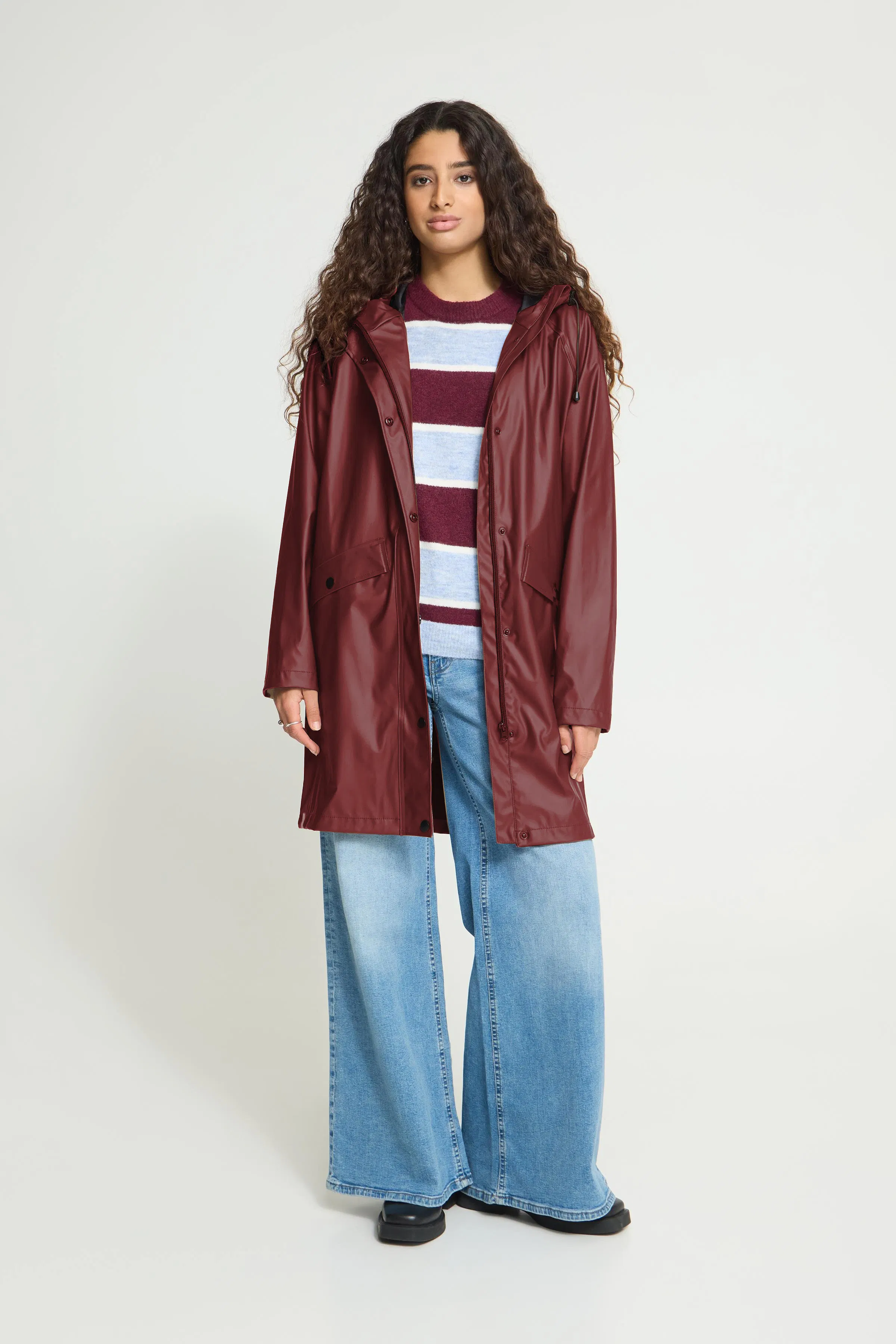 IHTAZI Regntøy LOOKBOOK FRONT 20102965-191627