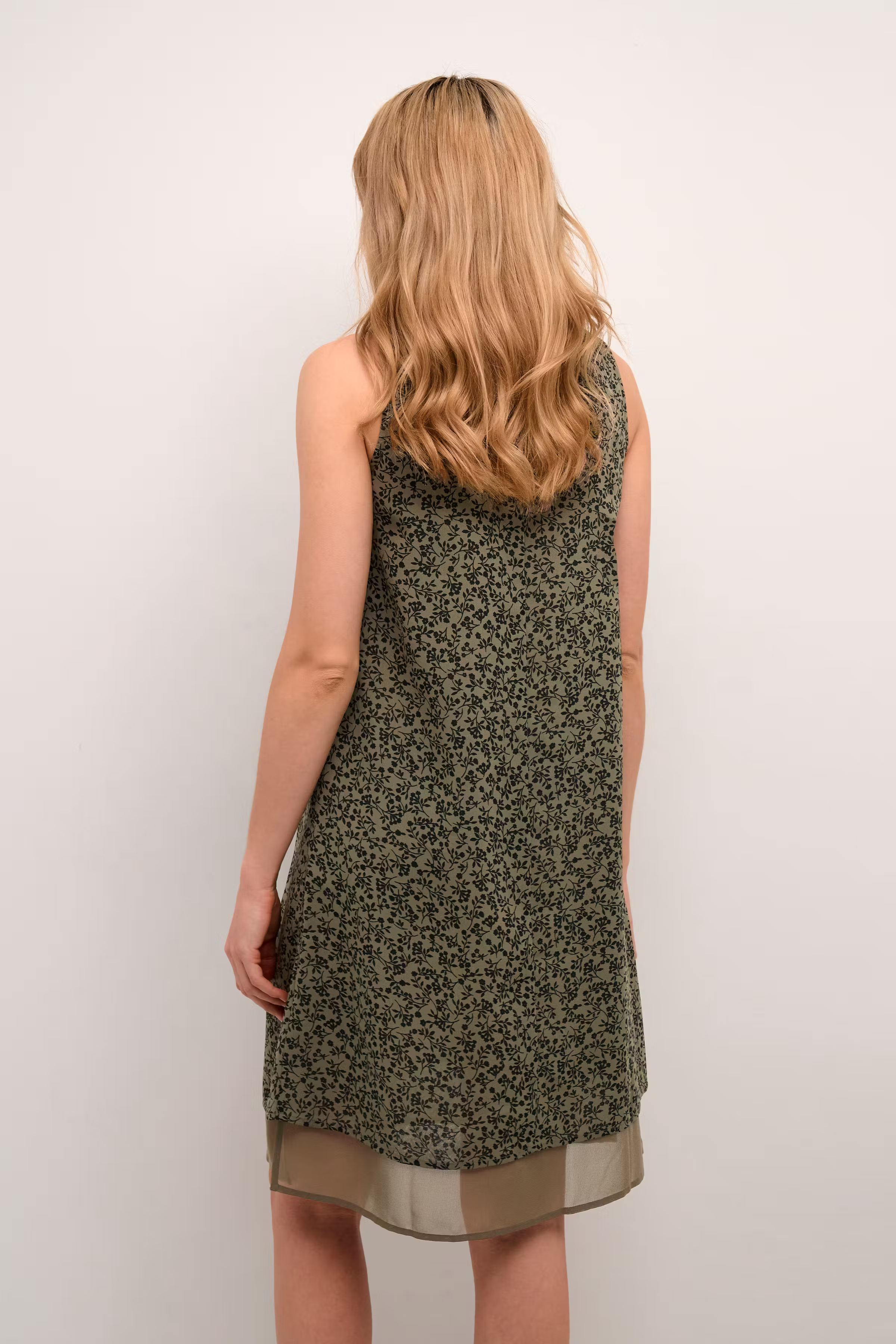 BPcajsa Kleid LOOKBOOK BACK 10590274-104496B