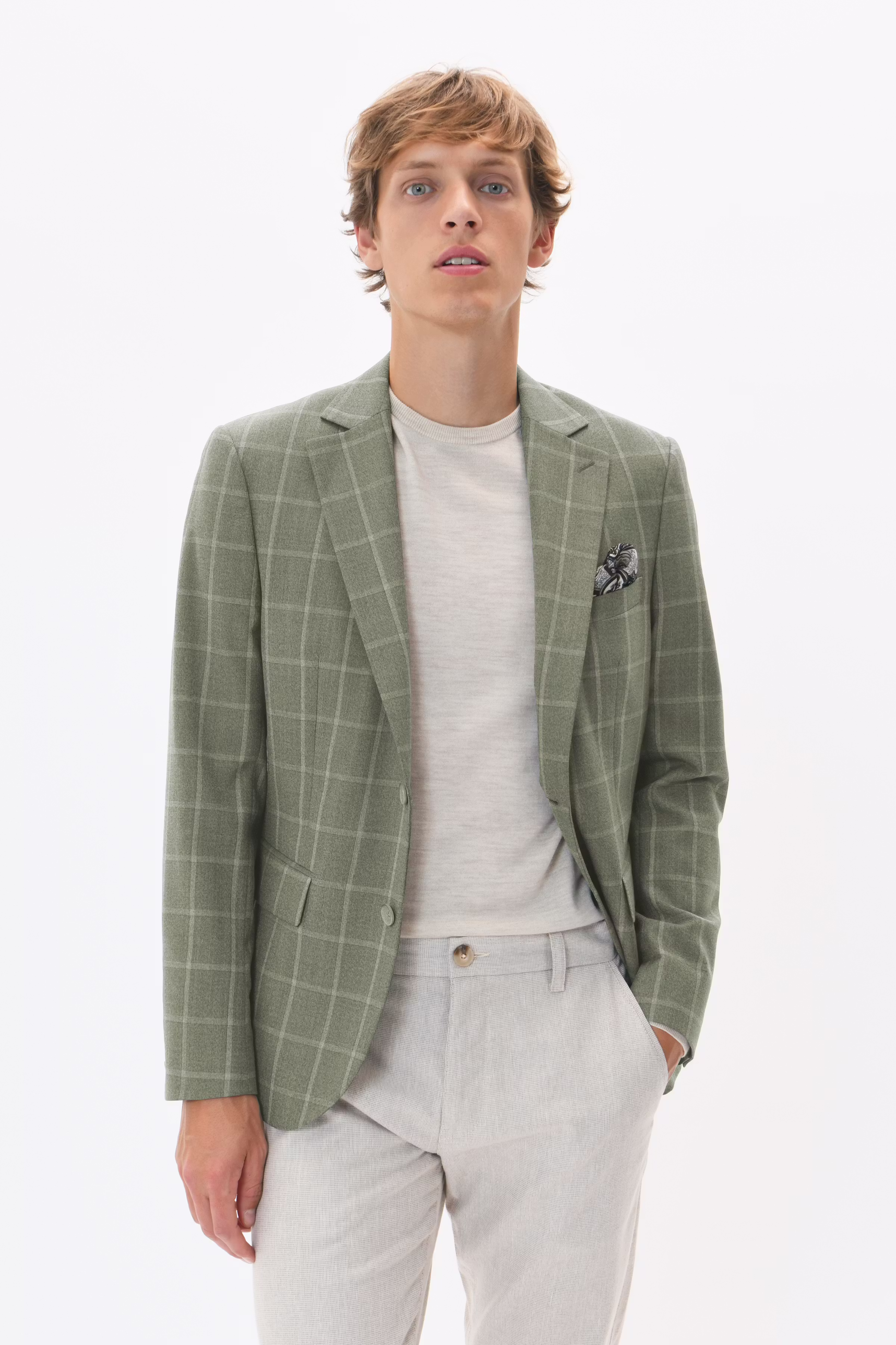 MAgeorge Blazer LOOKBOOK FRONT 30207965-1903091