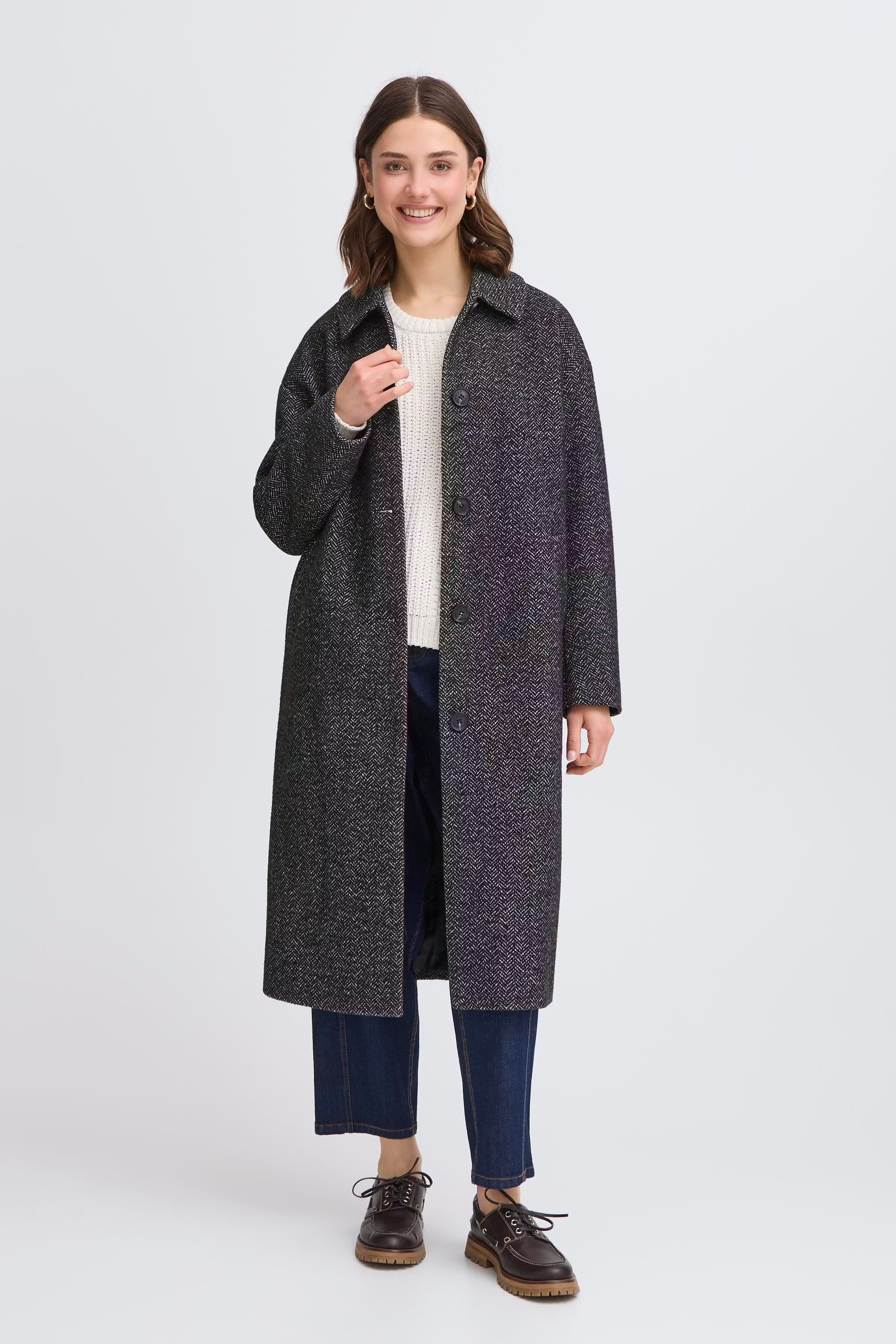 FREIVOR Outerwear LOOKBOOK FRONT 20615645-200115