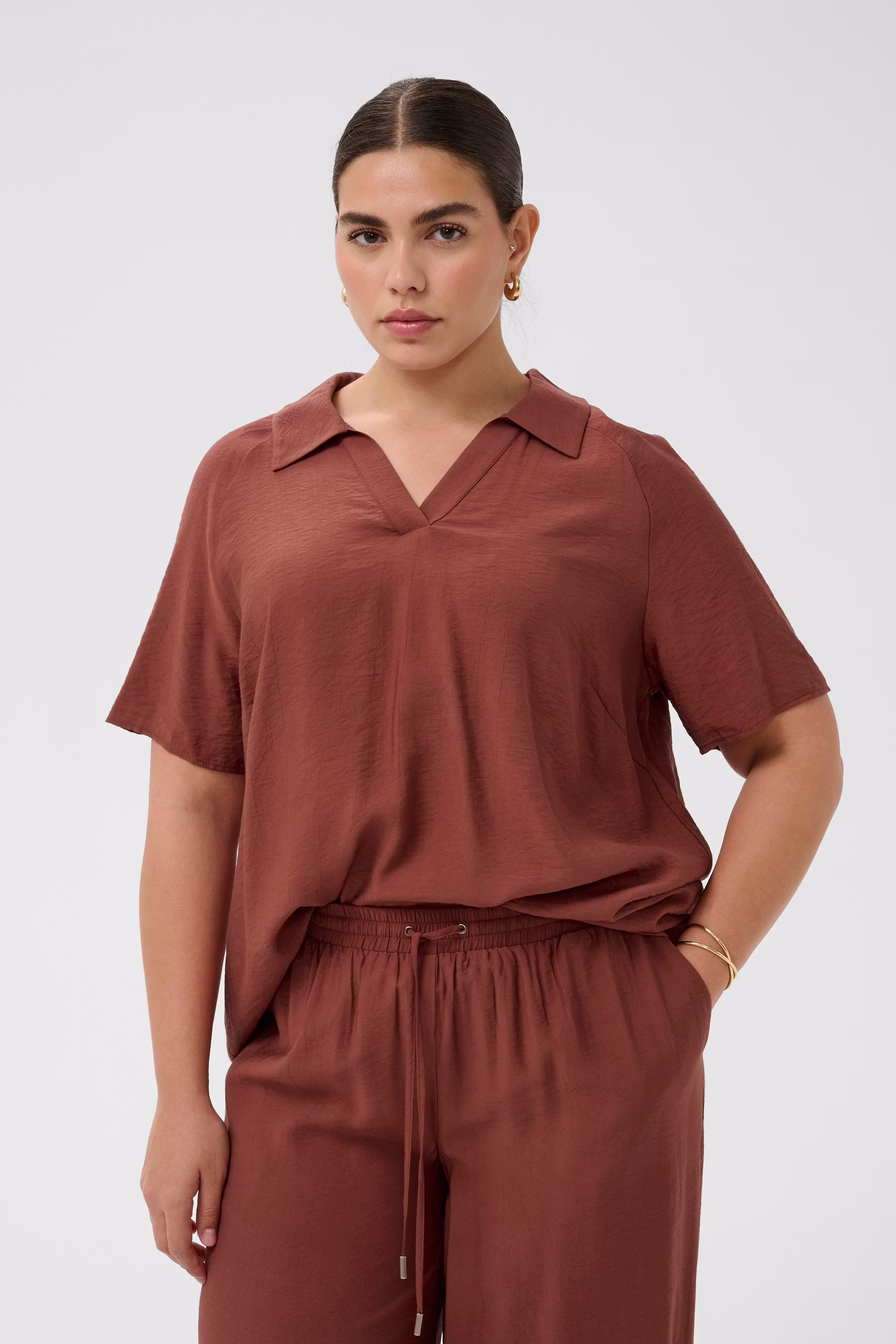 KCemilia Bluse LOOKBOOK FRONT 10584153-191334