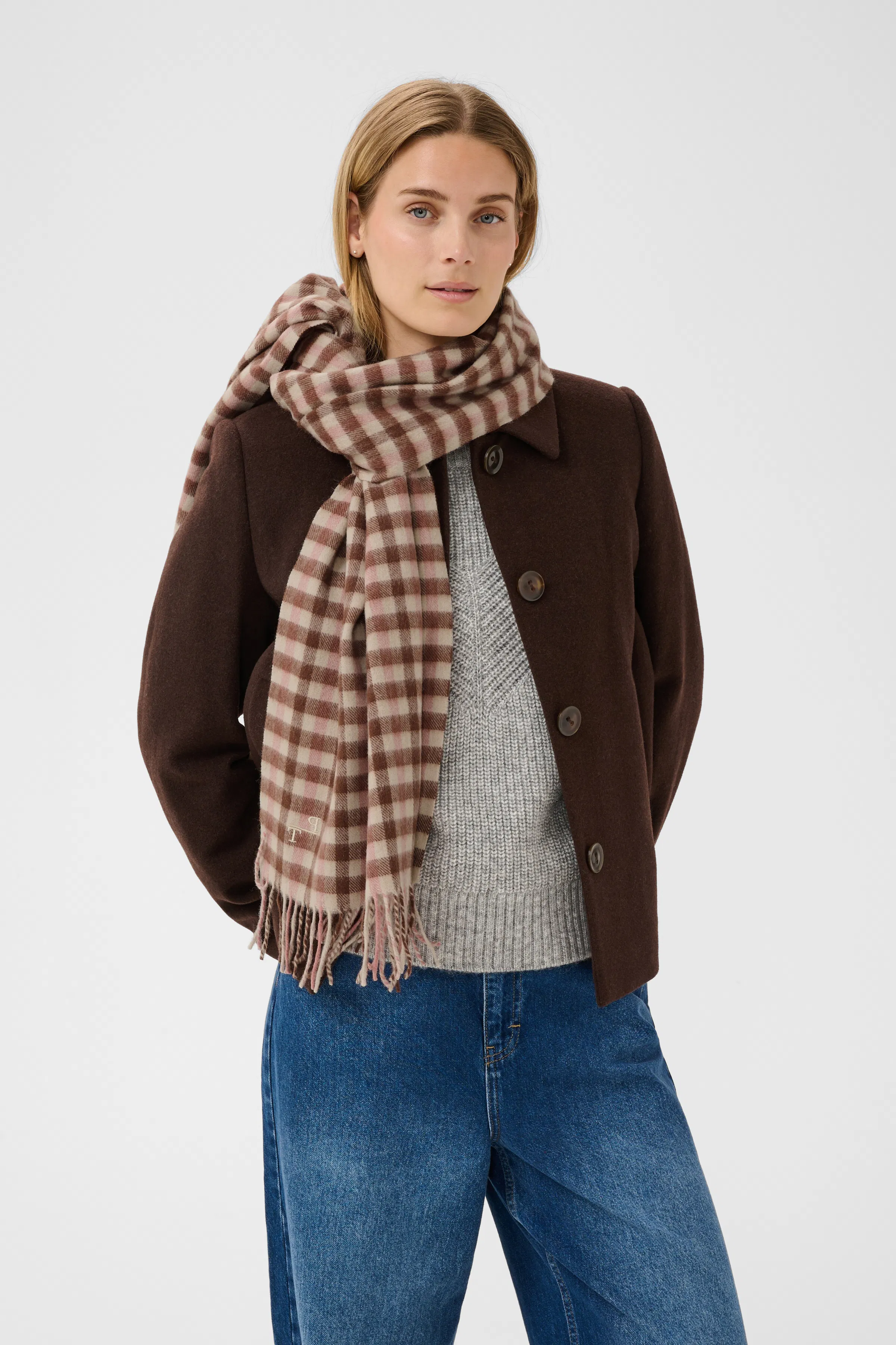 KithaPW Skjerf LOOKBOOK FRONT 30308757-305345