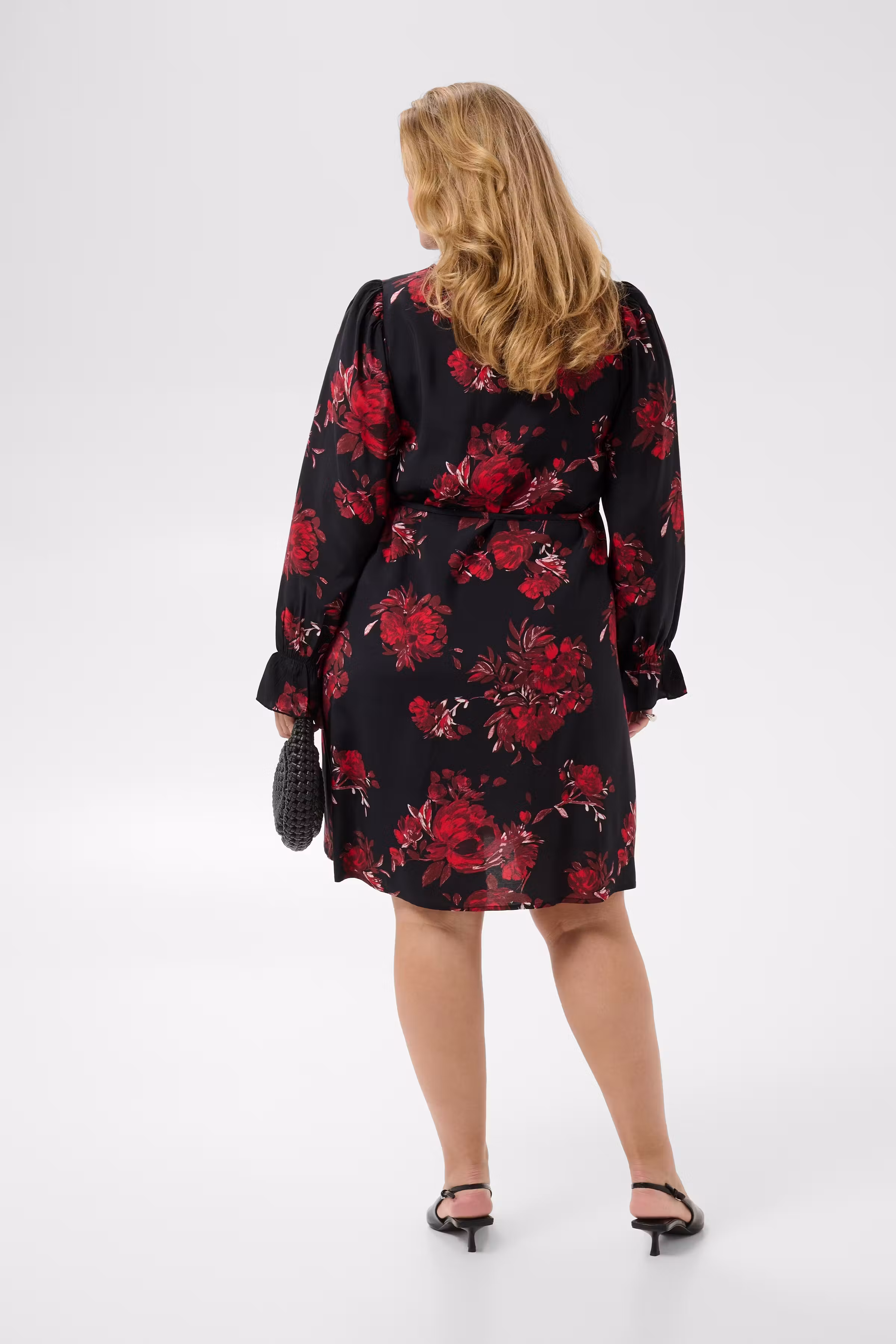 KChipe Kjole LOOKBOOK BACK 10584584-110077