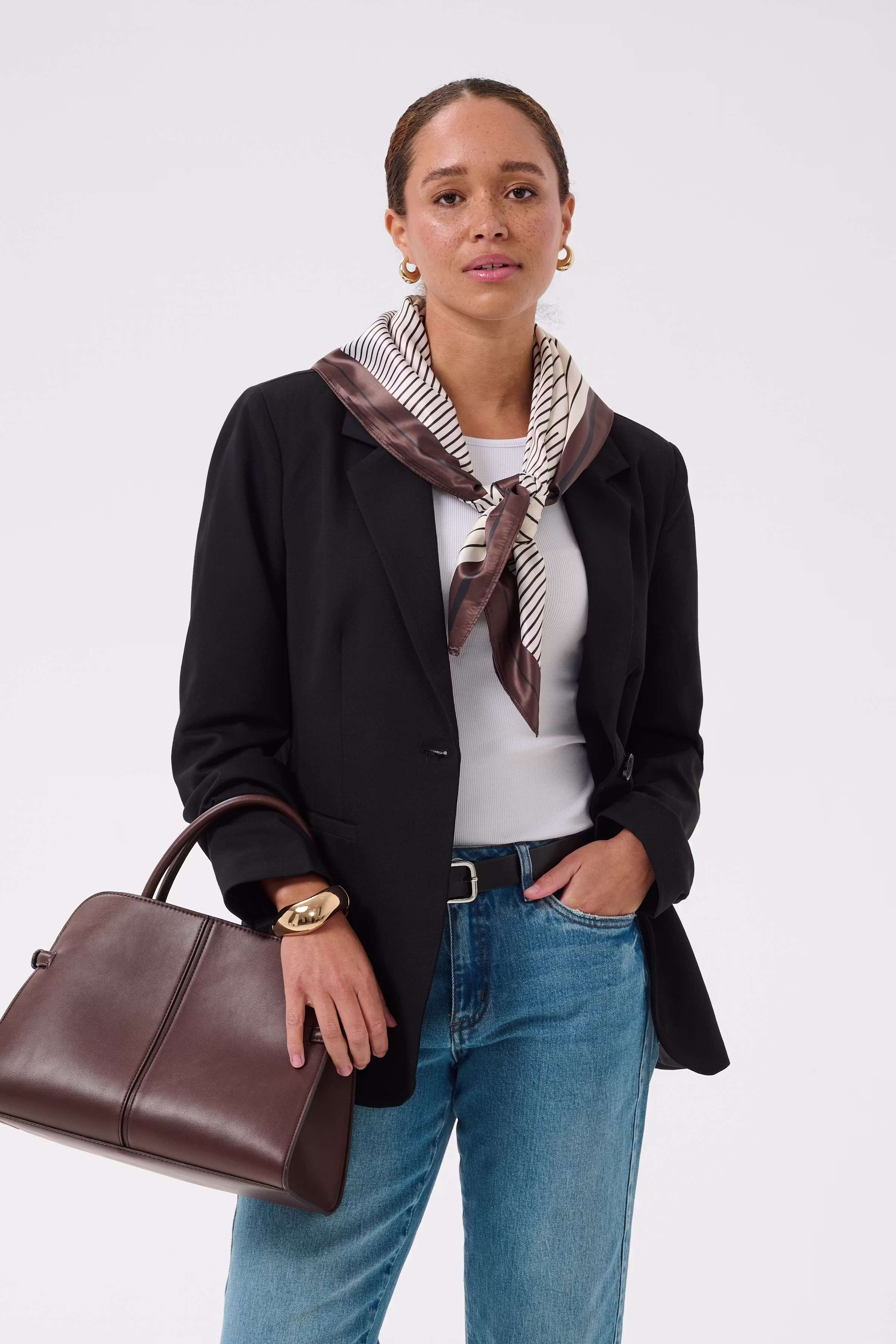 KAscarfina Sjaal LOOKBOOK FRONT 10512062-109736