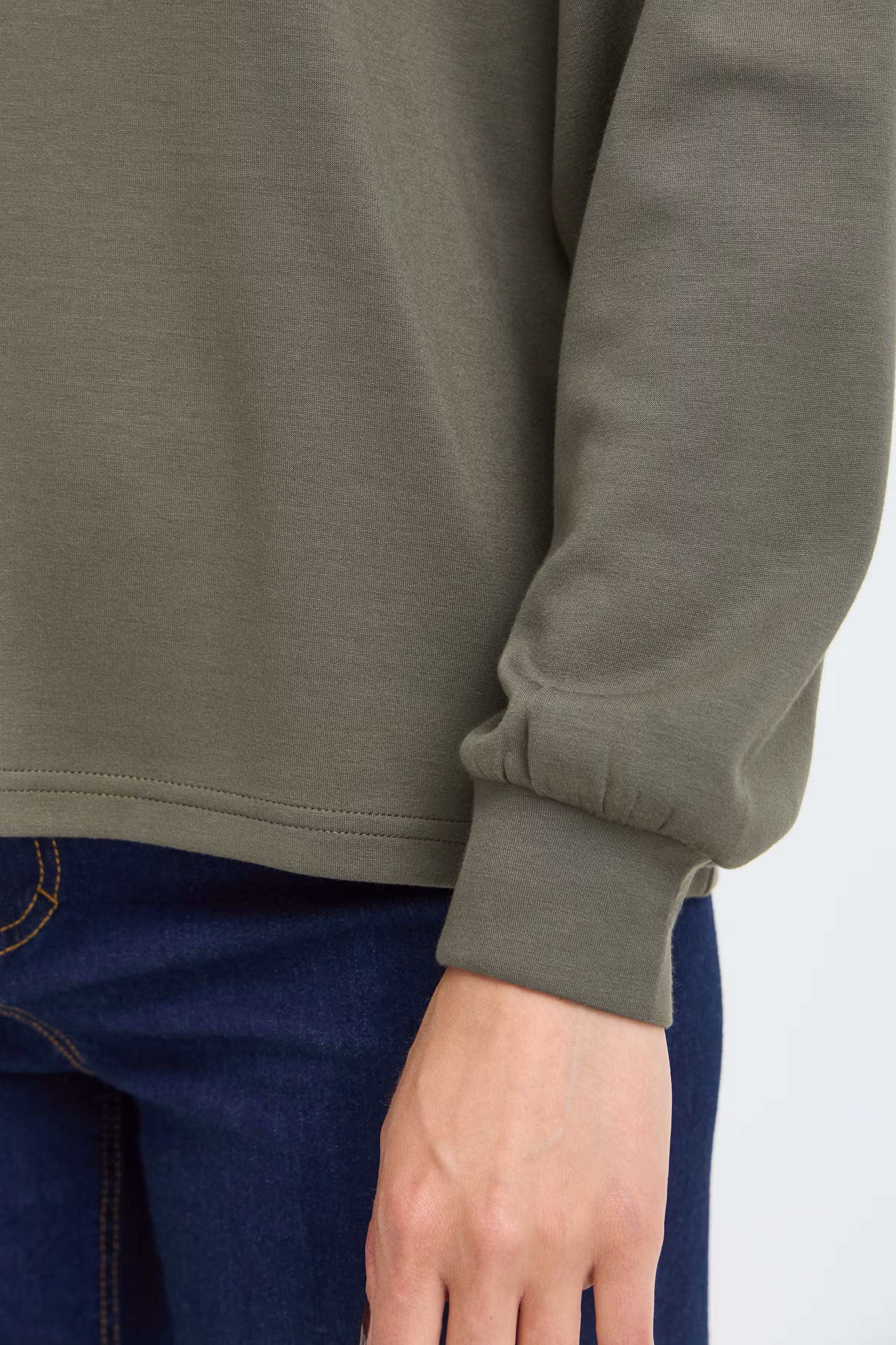 FRAURORA PU 7 Sweatshirt LOOKBOOK DETAIL 20615558-190511