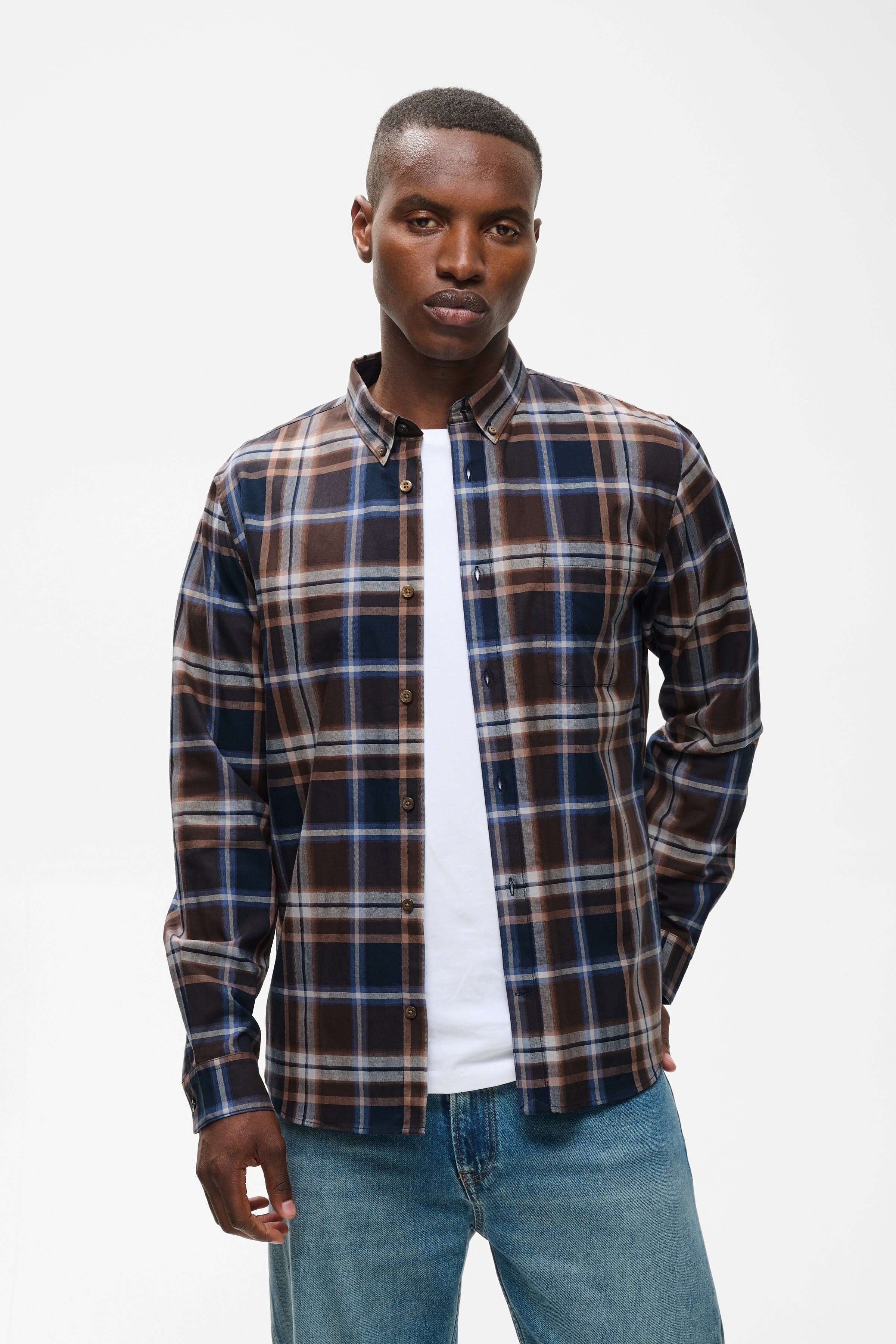 MAtrostol Shirt LOOKBOOK FRONT 30209335-184215