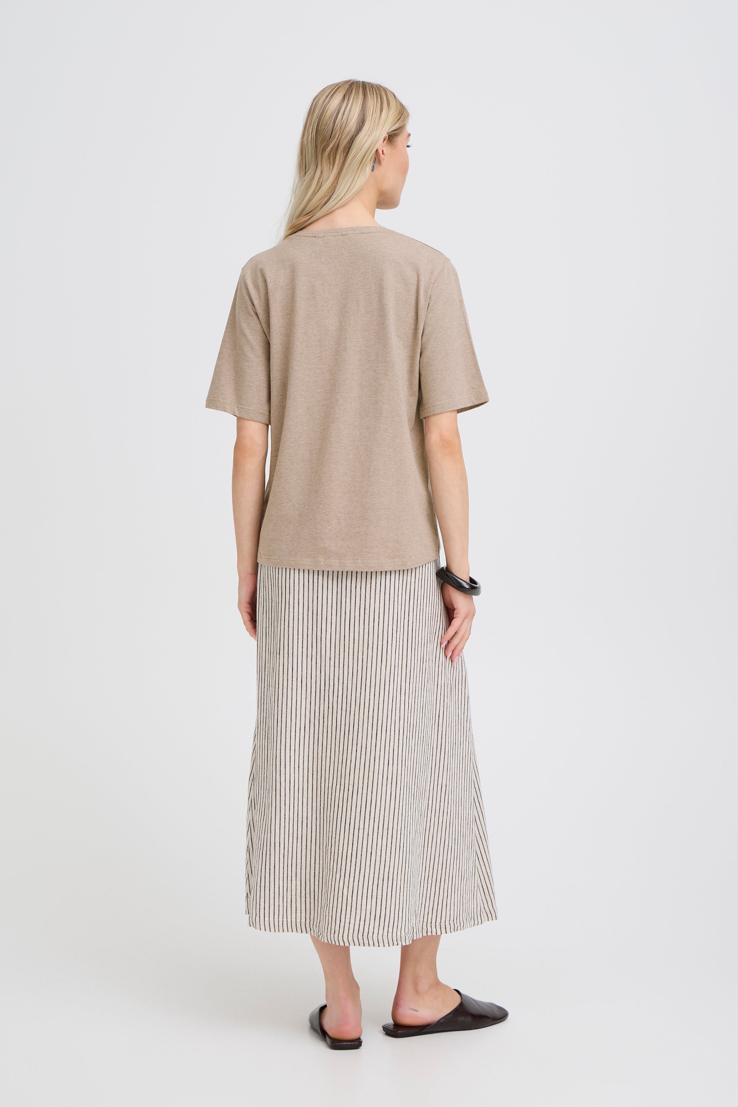 BYPAMILA T-shirt LOOKBOOK BACK 20813611-1711051