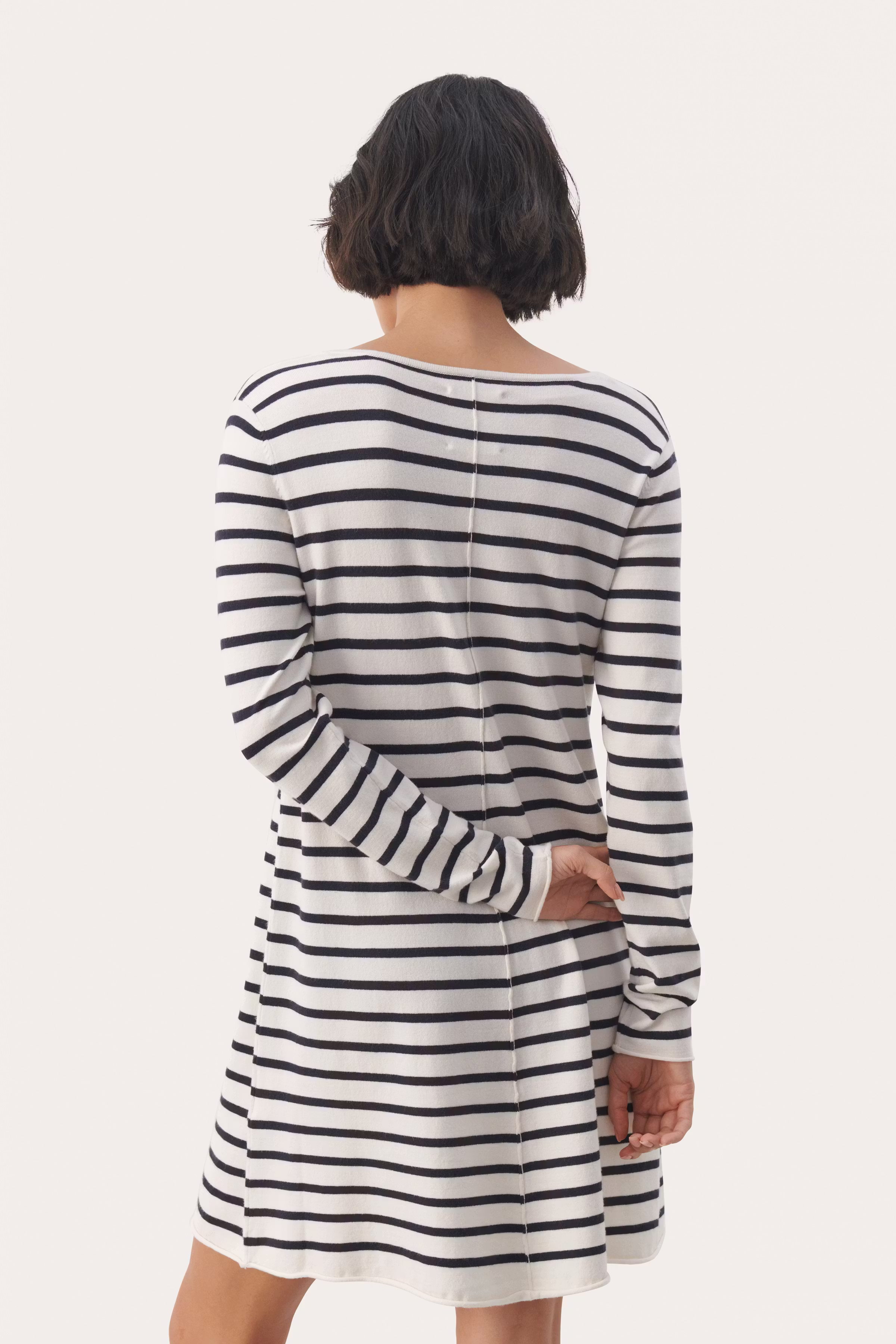 ElsabethPW Strickkleid LOOKBOOK BACK 30308441-302788