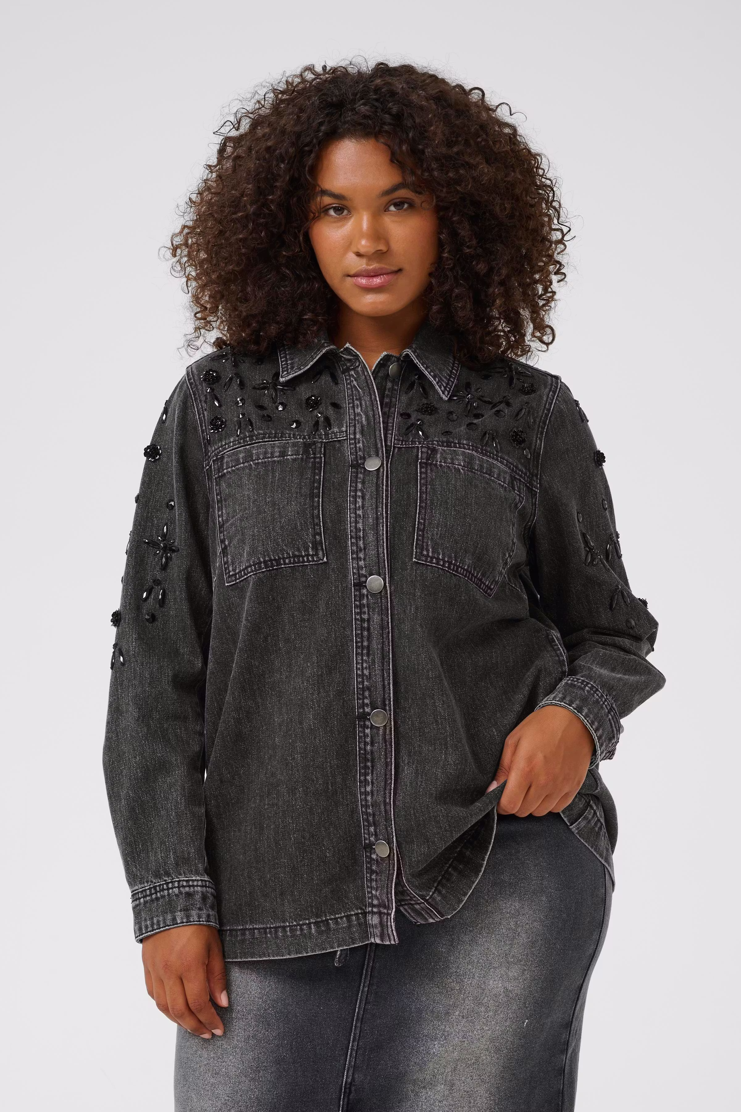 KCjaida Denimjakke LOOKBOOK FRONT 10583648-108374