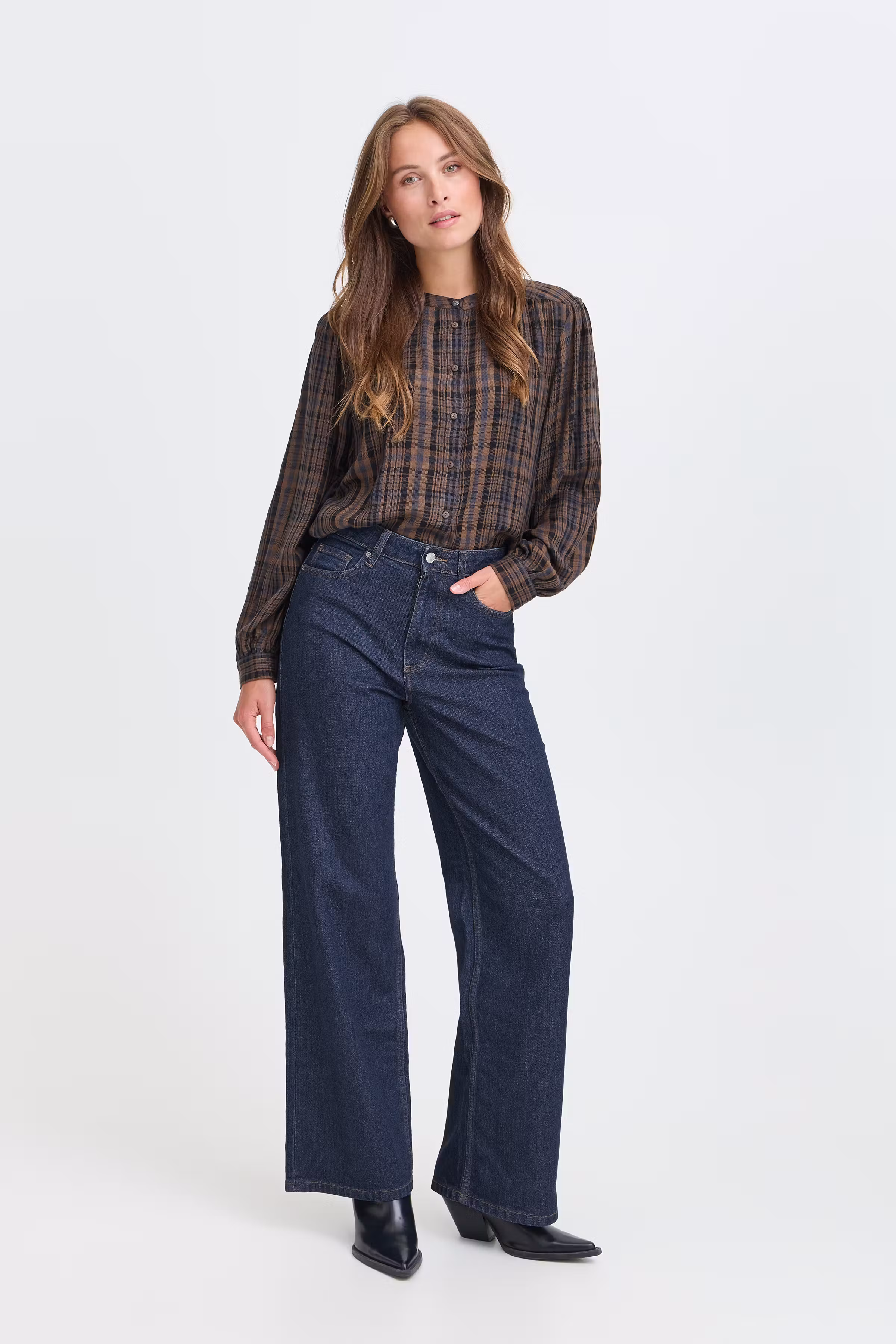 BYKAJANE Jeans LOOKBOOK FRONT 20818836-200462