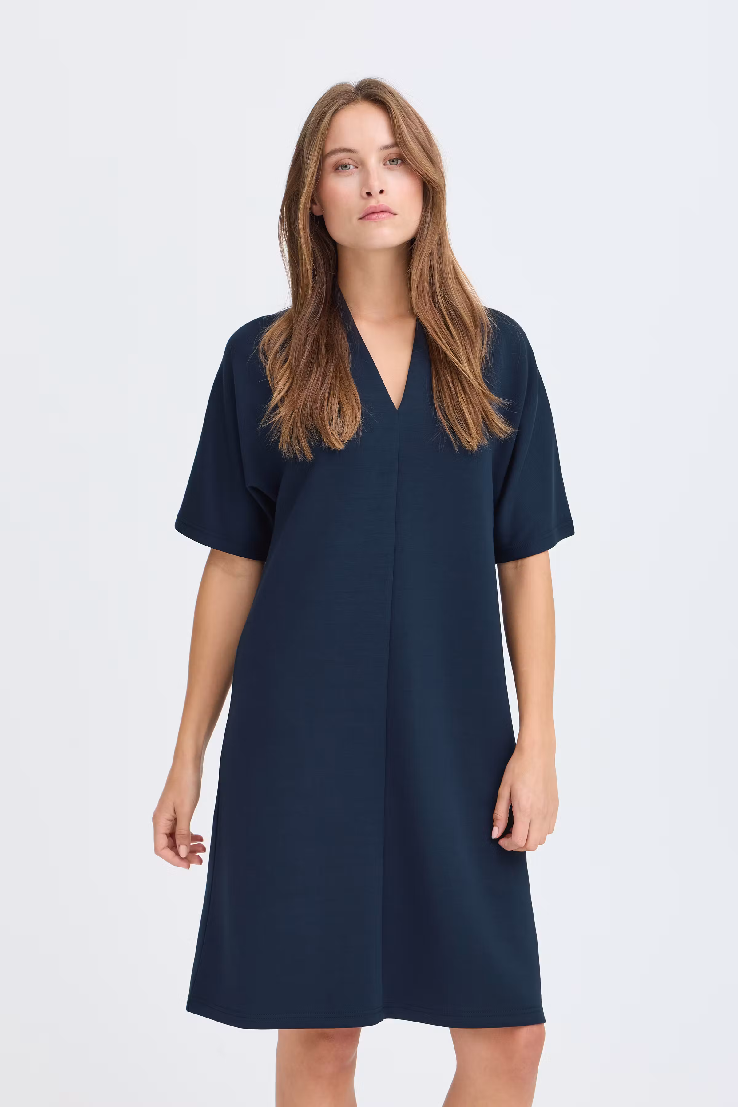 BYPUSTI T-shirt LOOKBOOK FRONT 20819290-194020