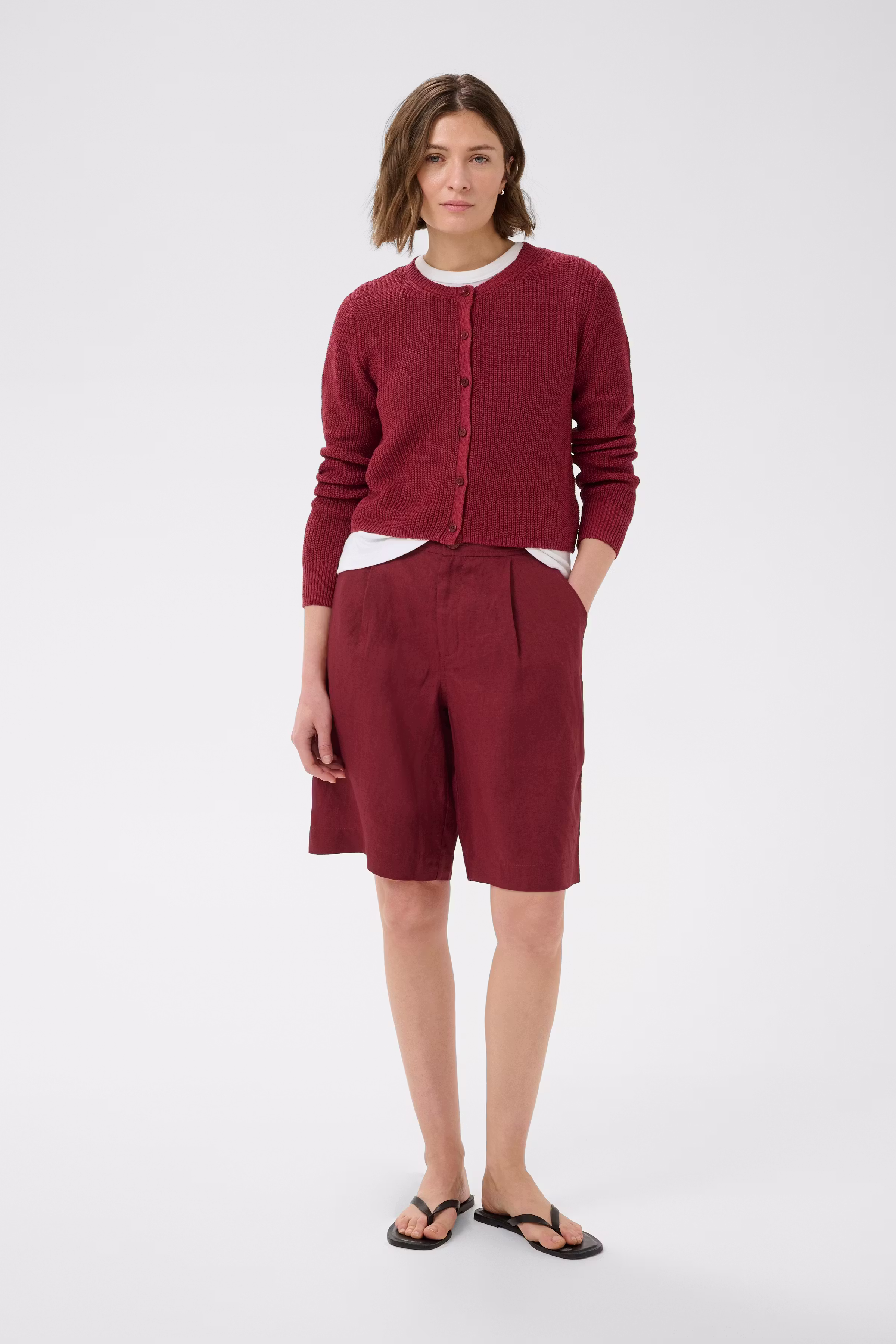 BerniaPW Shorts LOOKBOOK FRONT 30310516-191530