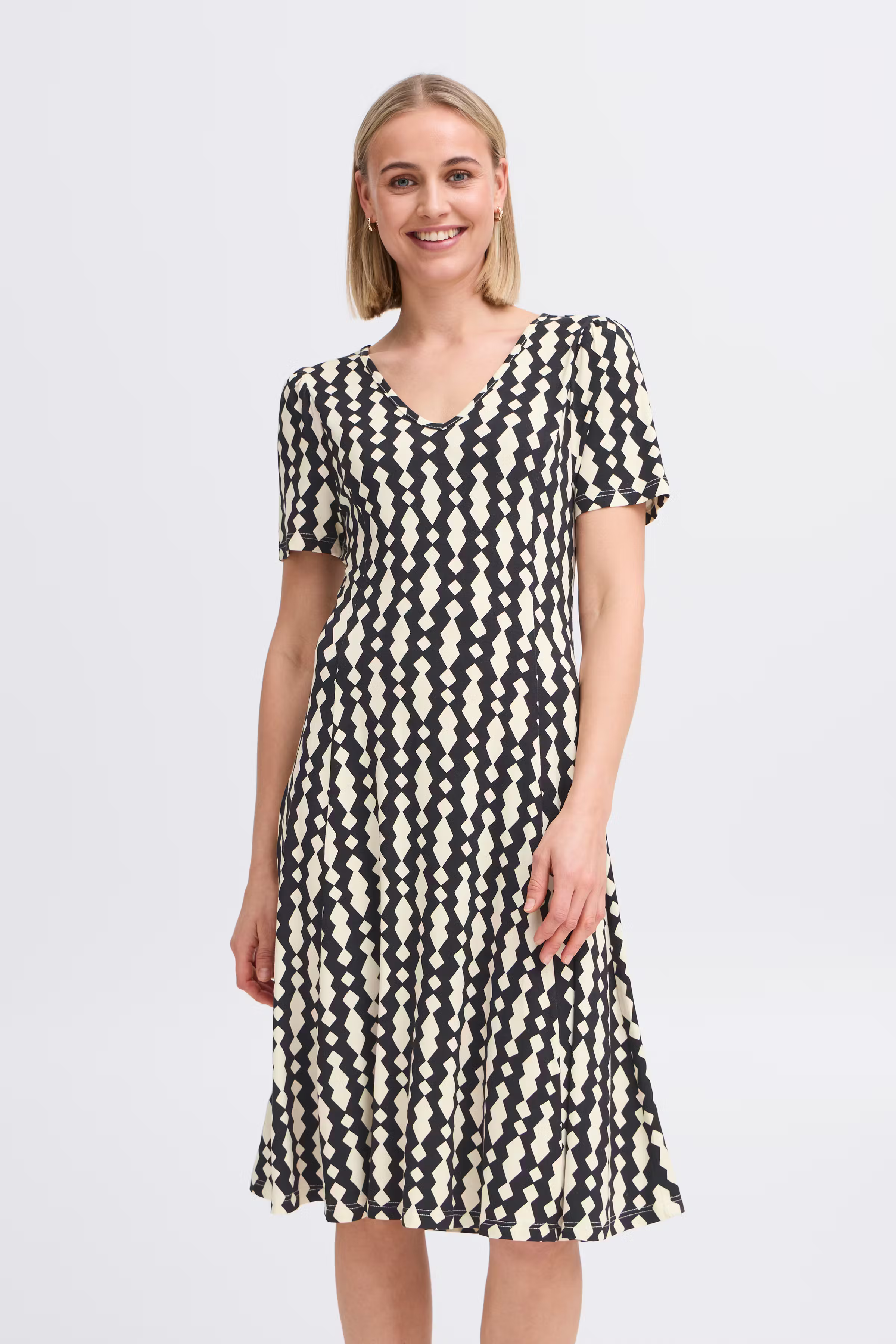 FRDOTTIE Klänning LOOKBOOK FRONT 20615710-204764