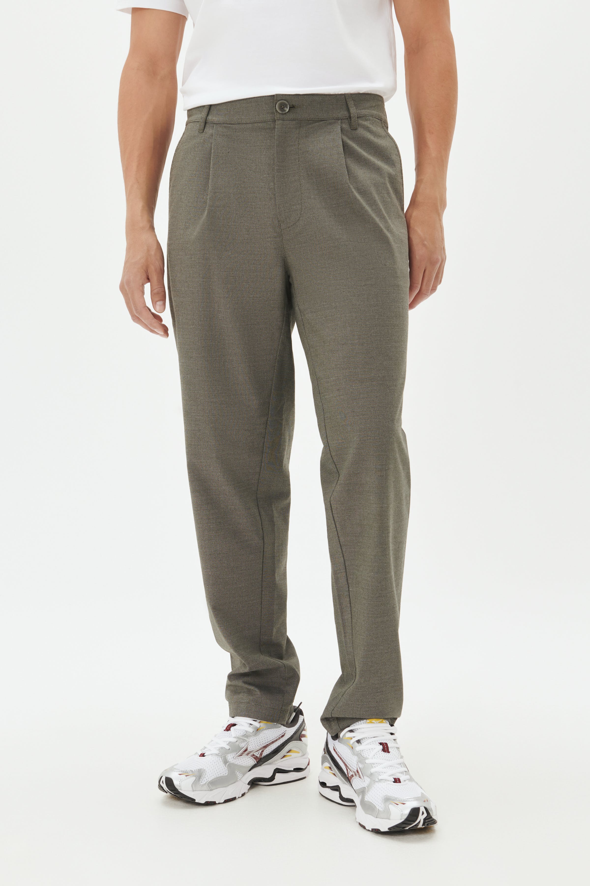 MAkian Trousers LOOKBOOK FRONT 30207662-1905151