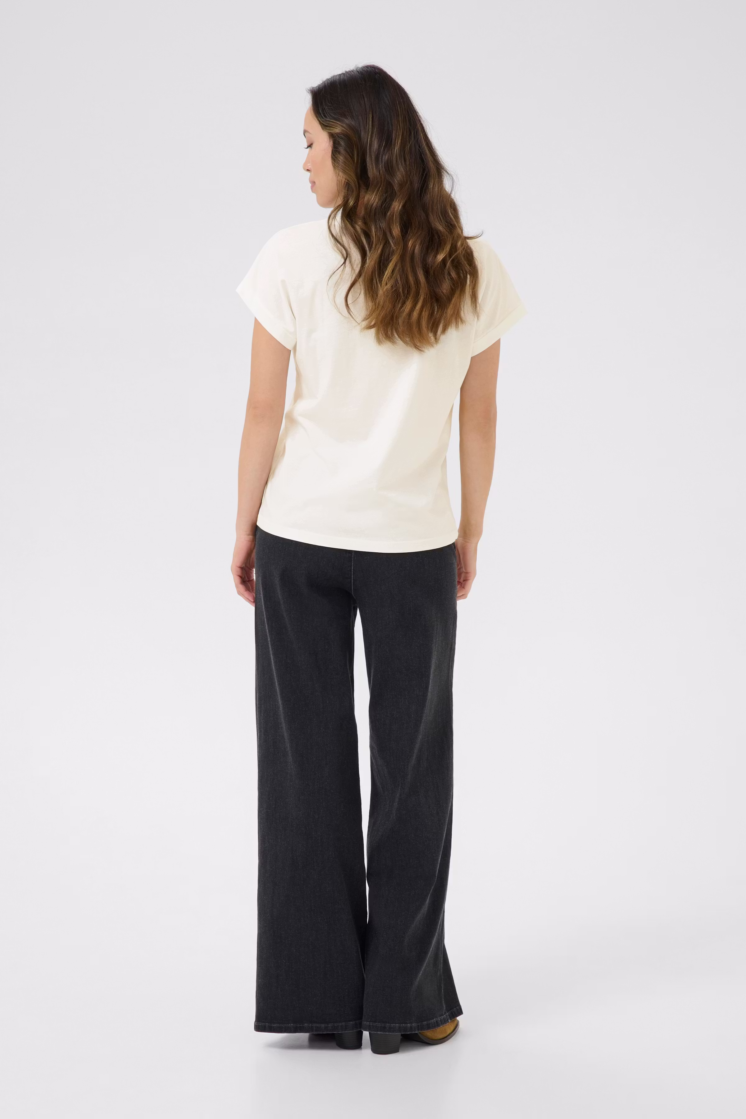 CRSita T-shirt LOOKBOOK BACK 10614080-108080