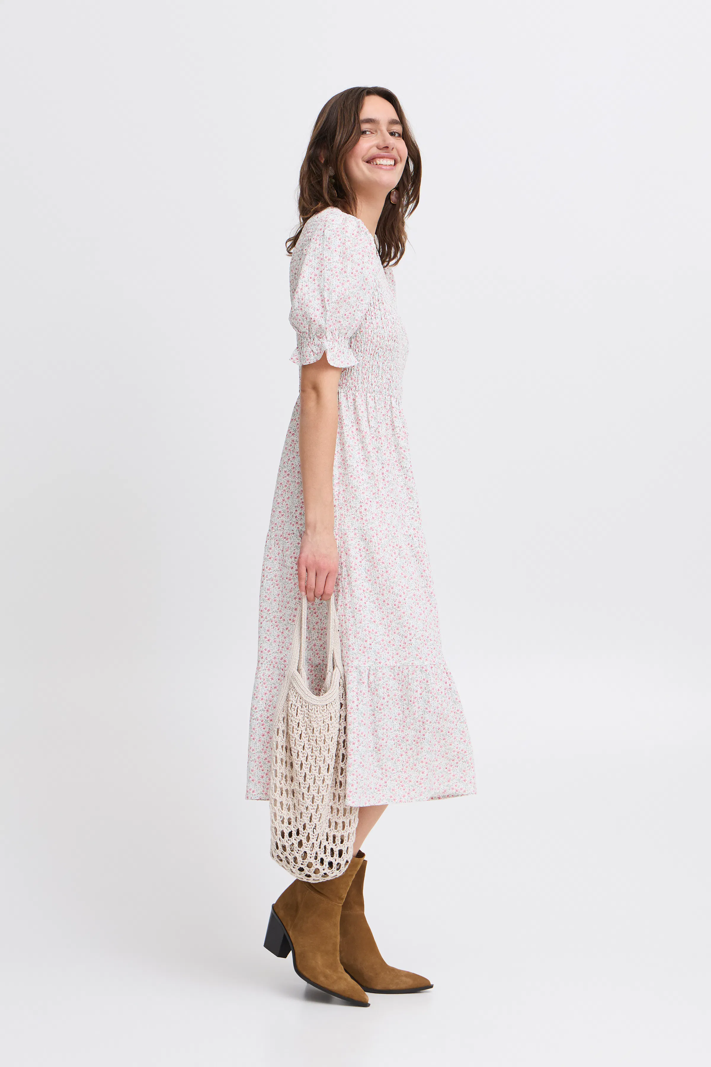 BYFEMKE Kjole LOOKBOOK FRONT 20817222-204349