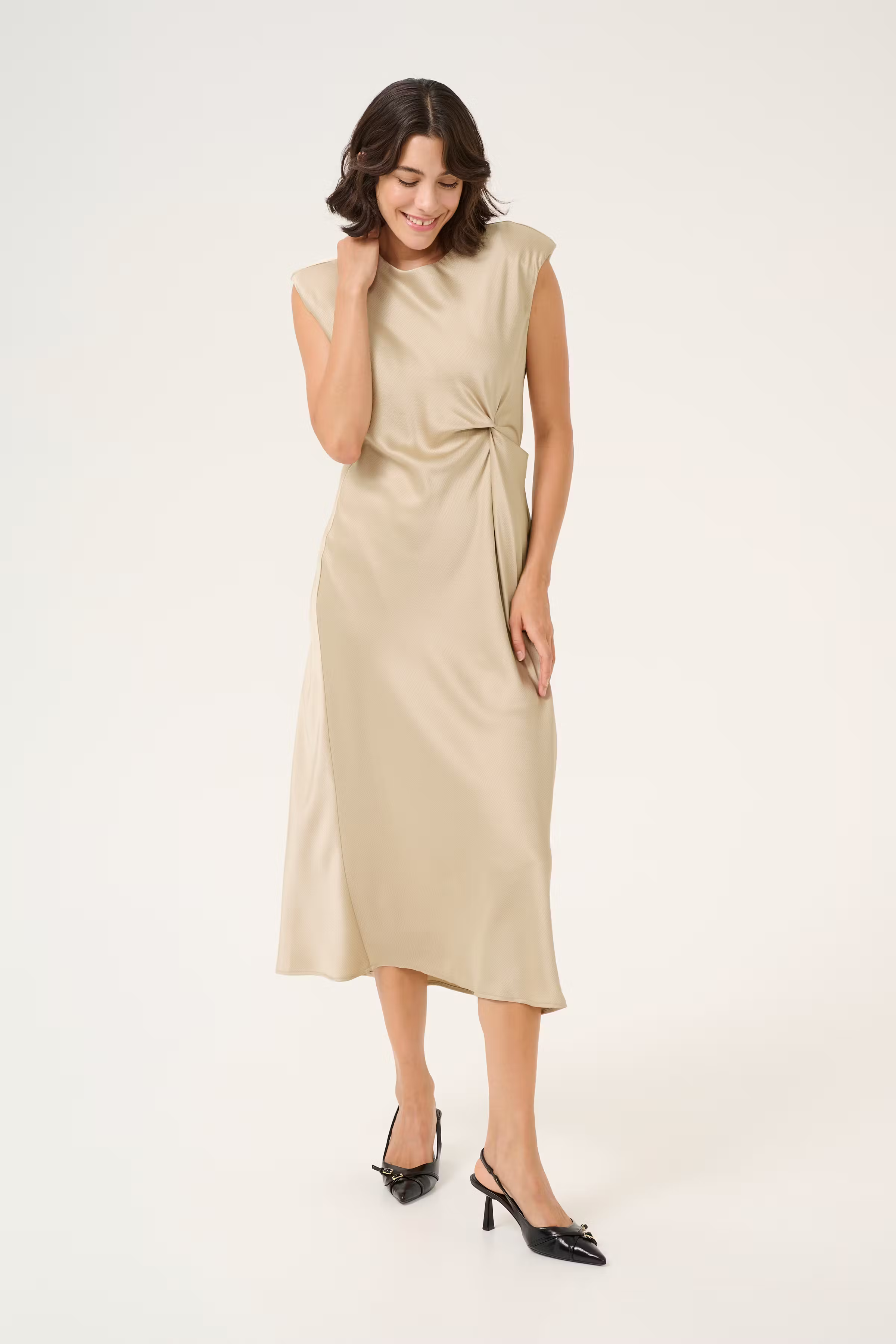 KApristina Kjole LOOKBOOK FRONT 10509763-151305