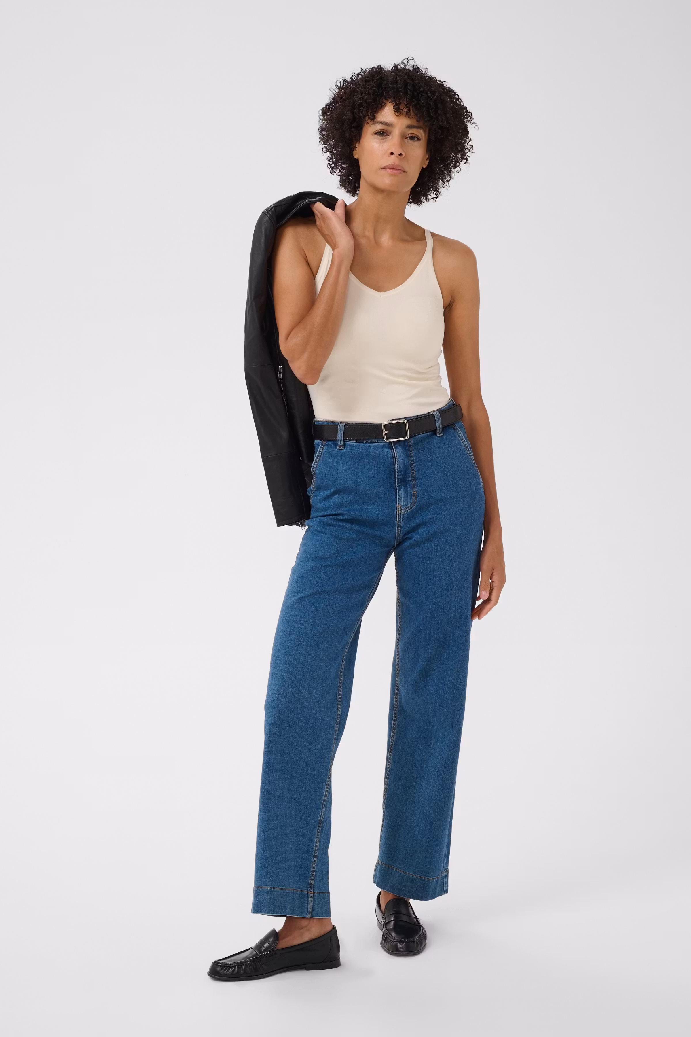 HyddaPW Top LOOKBOOK FRONT 30307365-120304
