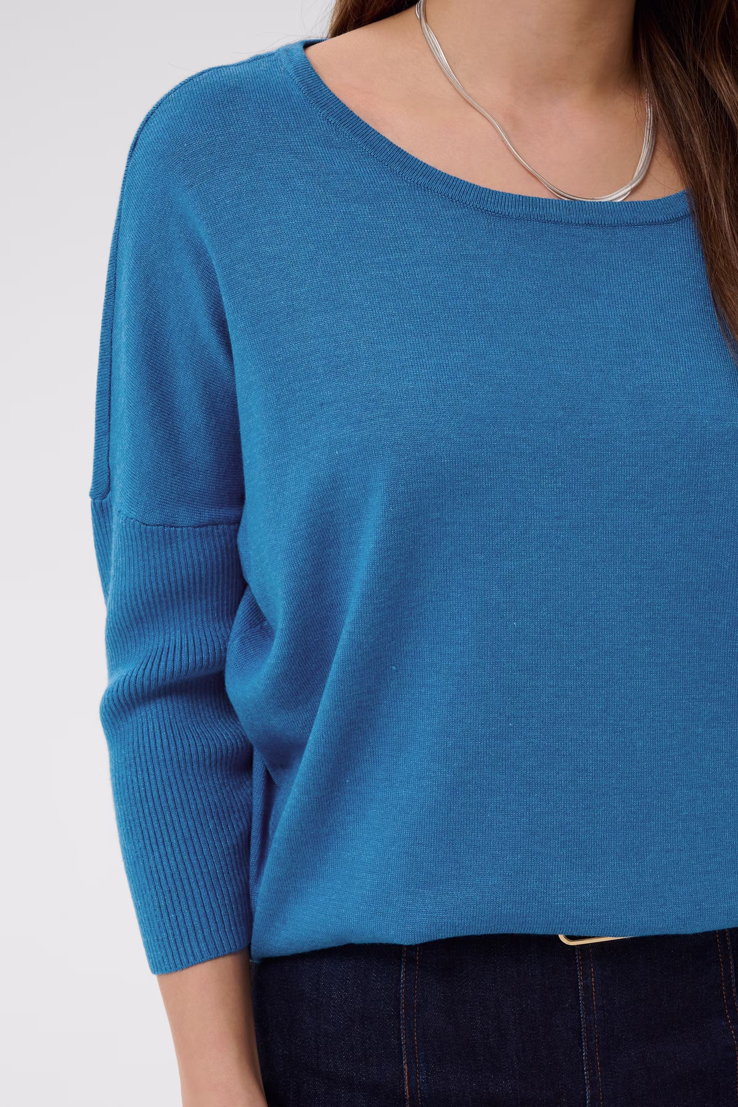 MilaSZ R-Neck Pullover LOOKBOOK DETAIL 30500003-1841411
