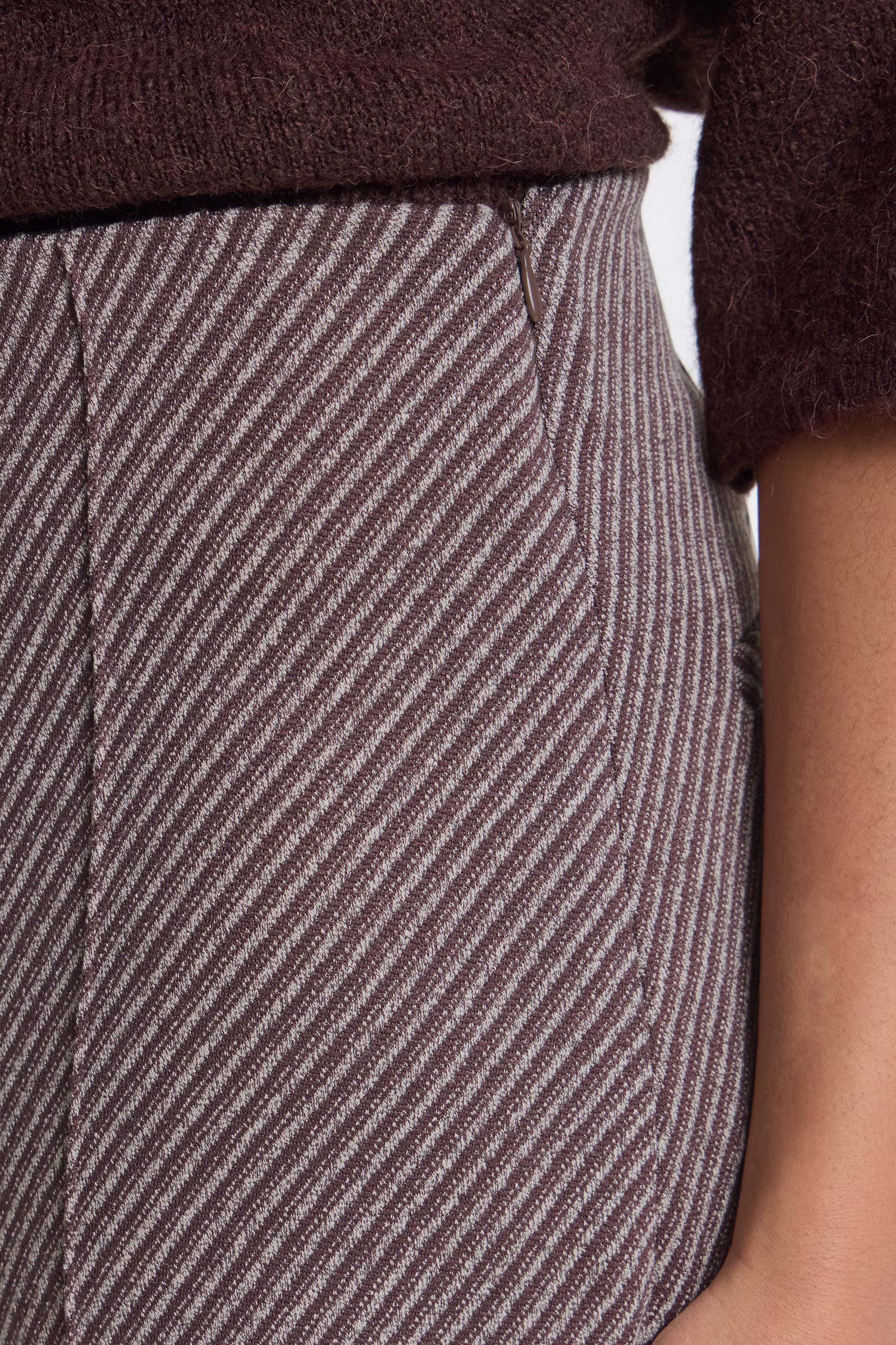 IHKATE Trousers LOOKBOOK DETAIL 20127083-900009668