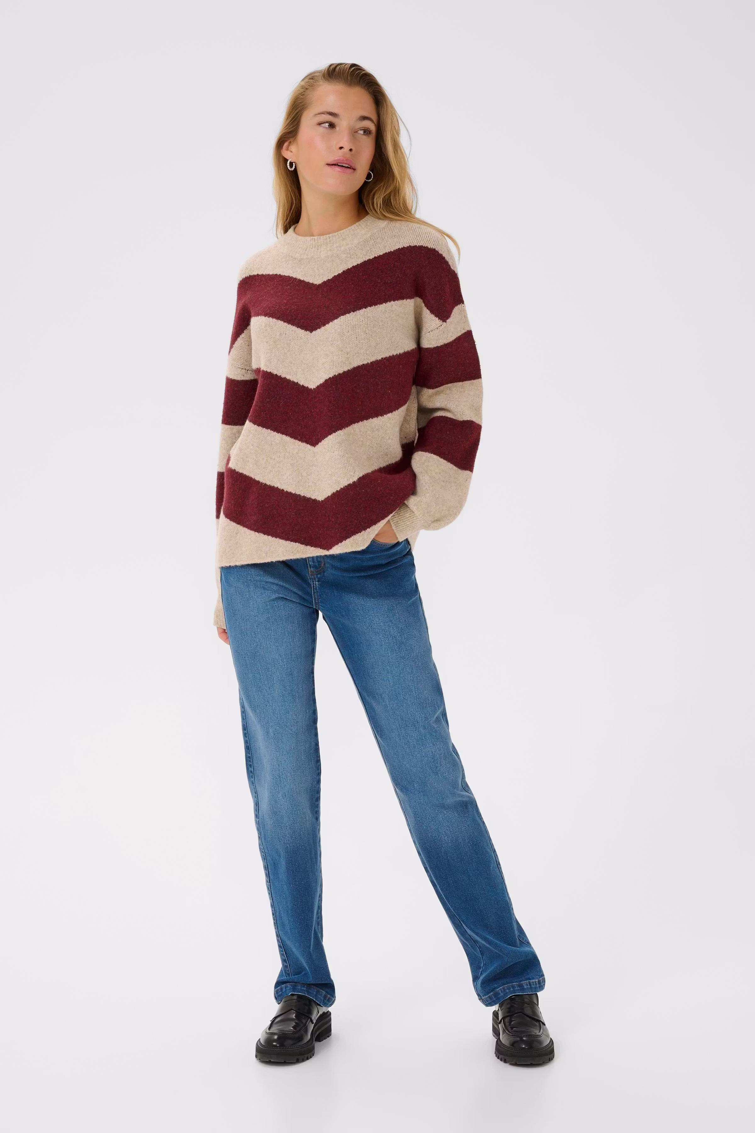 KAverana Pullover LOOKBOOK FRONT 10509061-108774