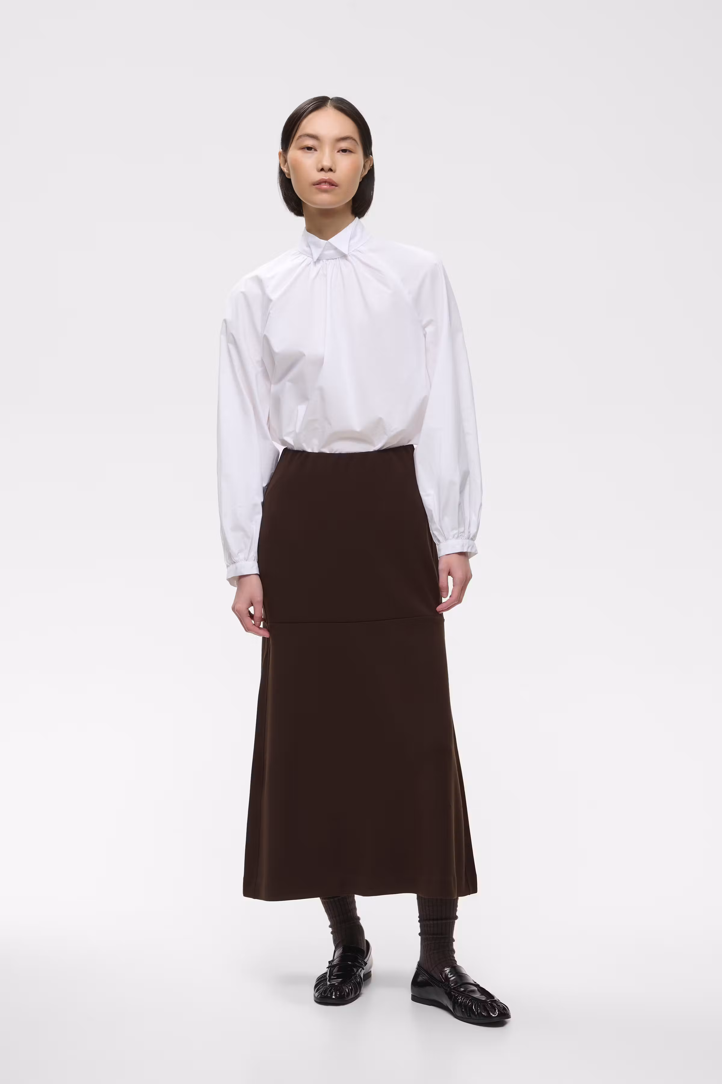 BAYAIW Skirt LOOKBOOK FRONT 30113047-191109