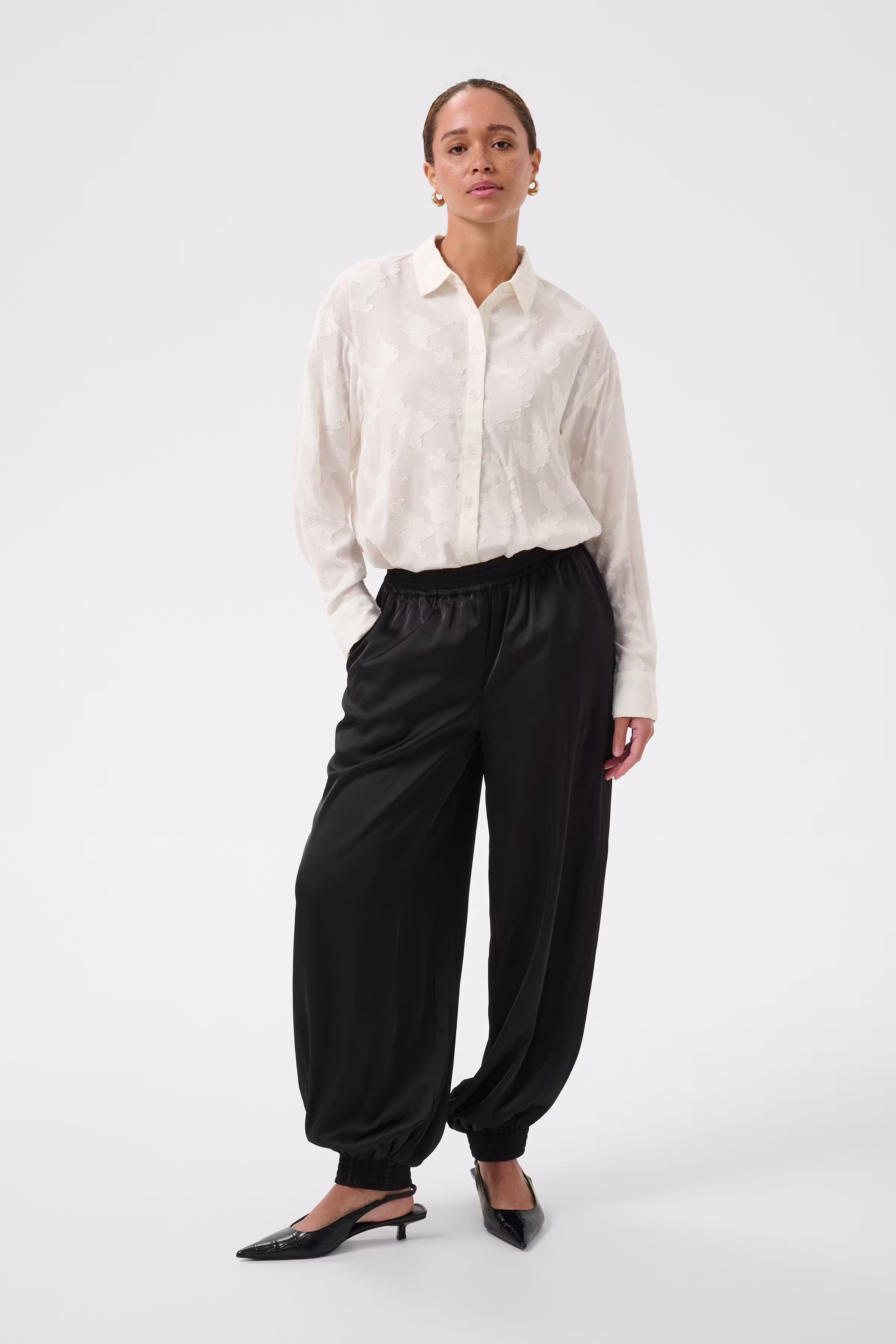 KAhill Broek LOOKBOOK FRONT 10511953-100121