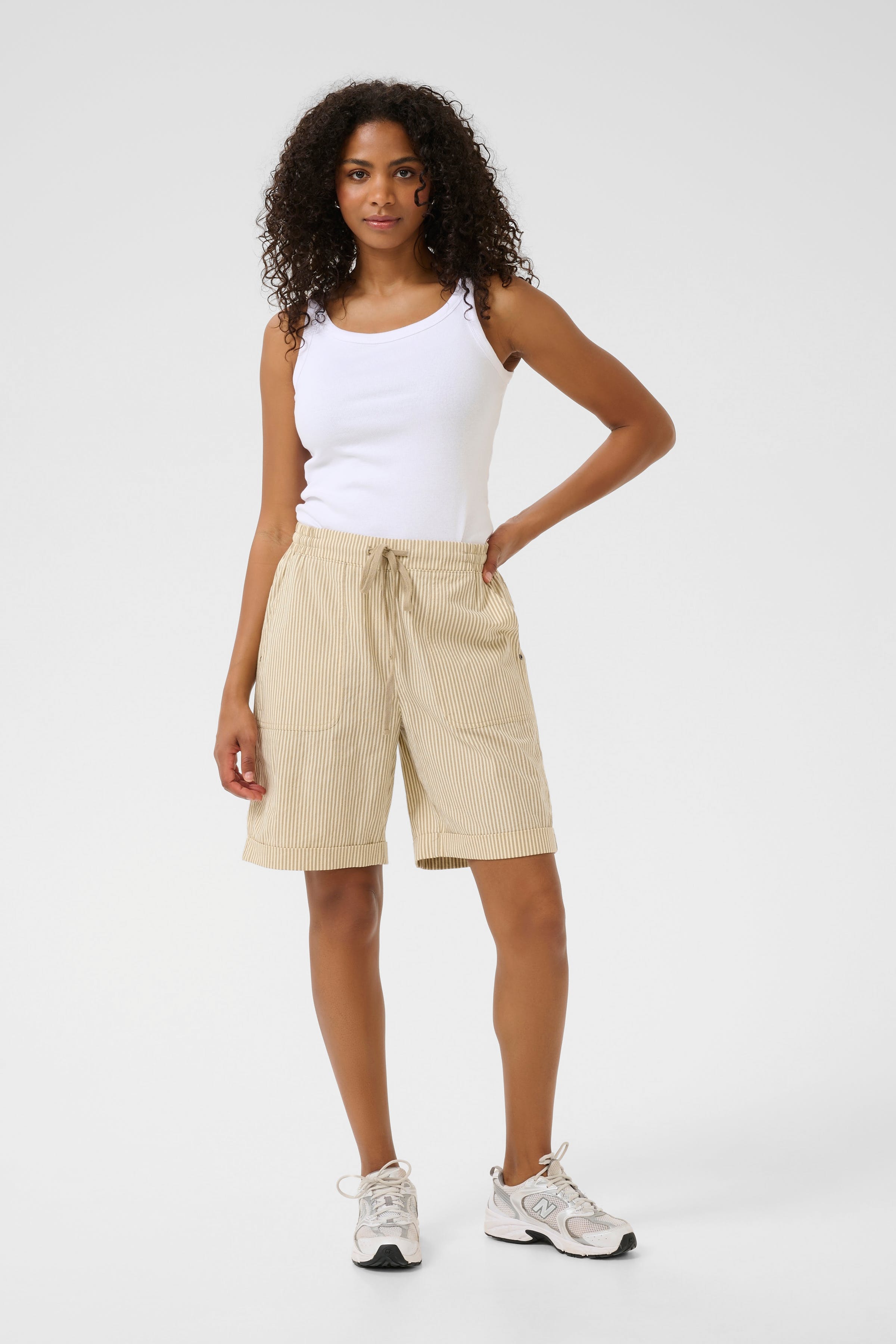 KAnaya Shorts LOOKBOOK FRONT 10509008-107706