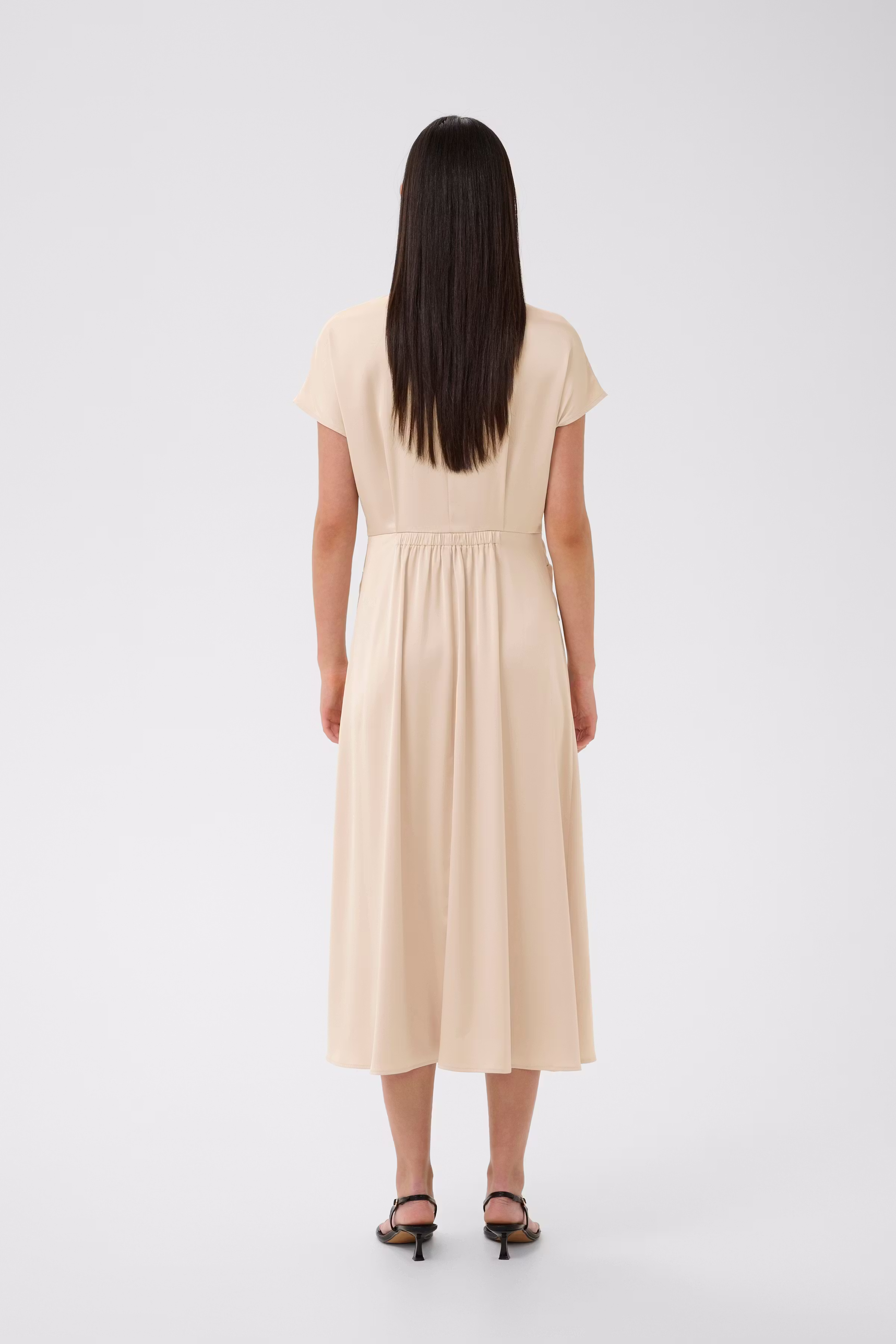 LAKEIW Jurk LOOKBOOK BACK 30112367-130403