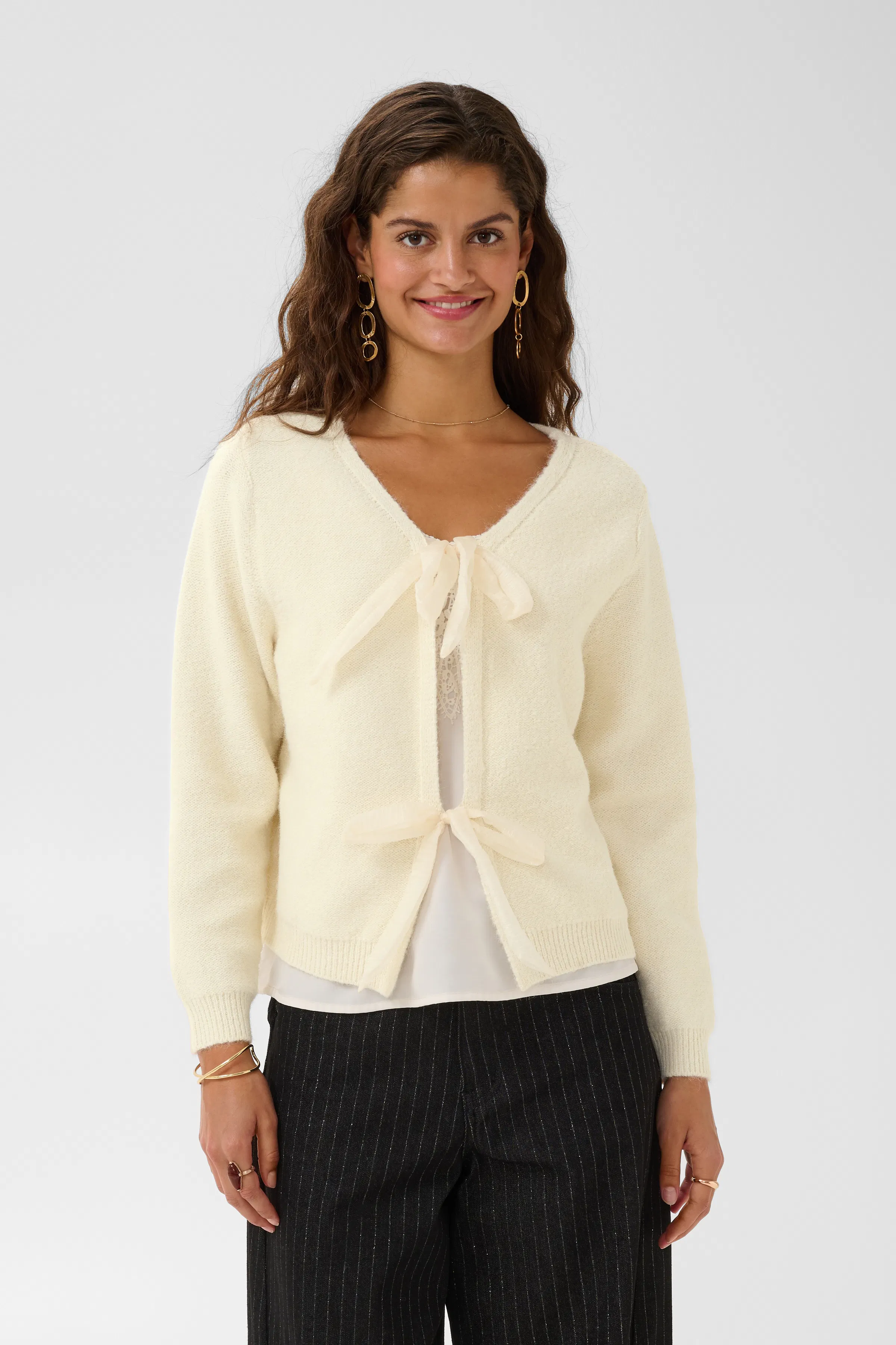 CRBulp Cardigan LOOKBOOK FRONT 10615650-110701