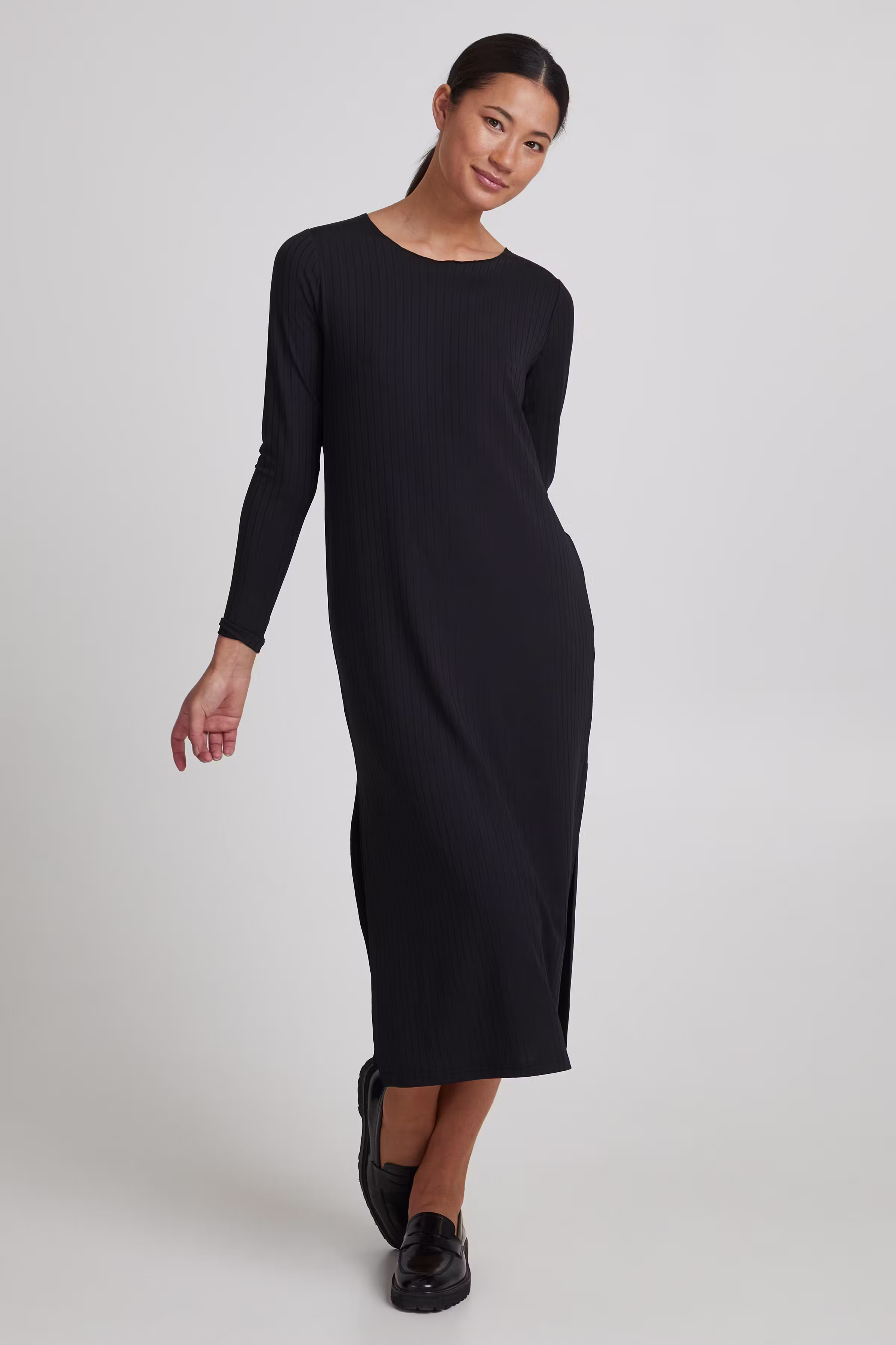 IXLINNA Kleid LOOKBOOK FRONT 20117559-194008