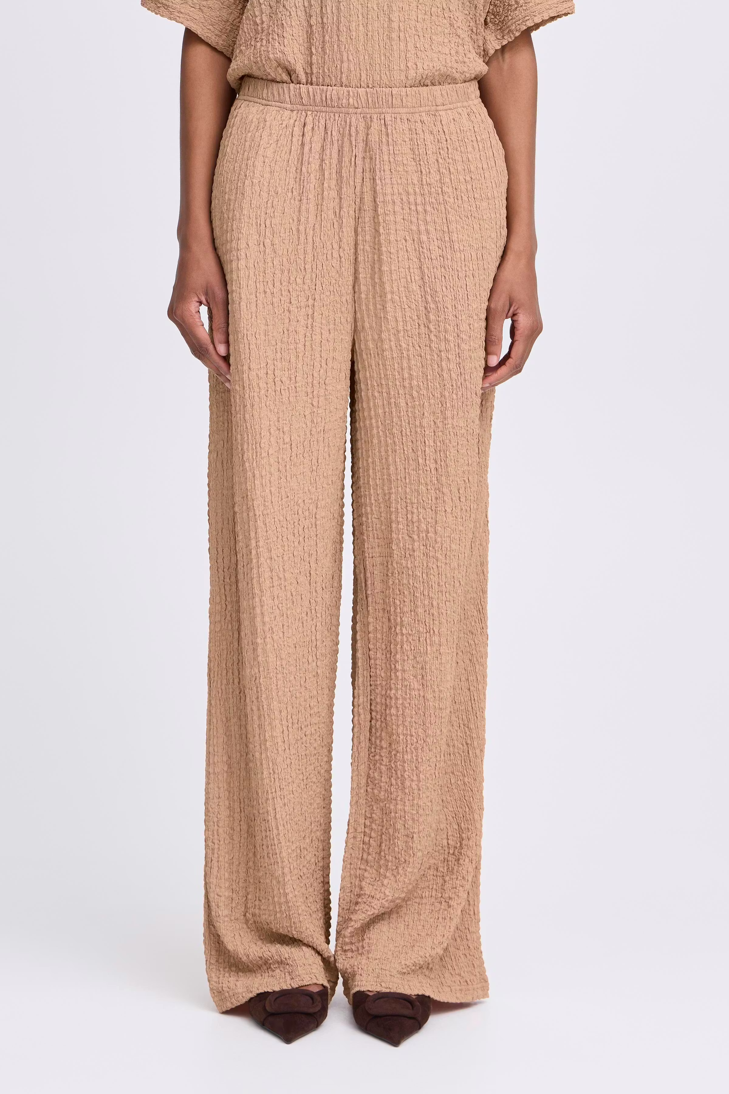 BYUMMI Trousers LOOKBOOK FRONT 20816886-171227