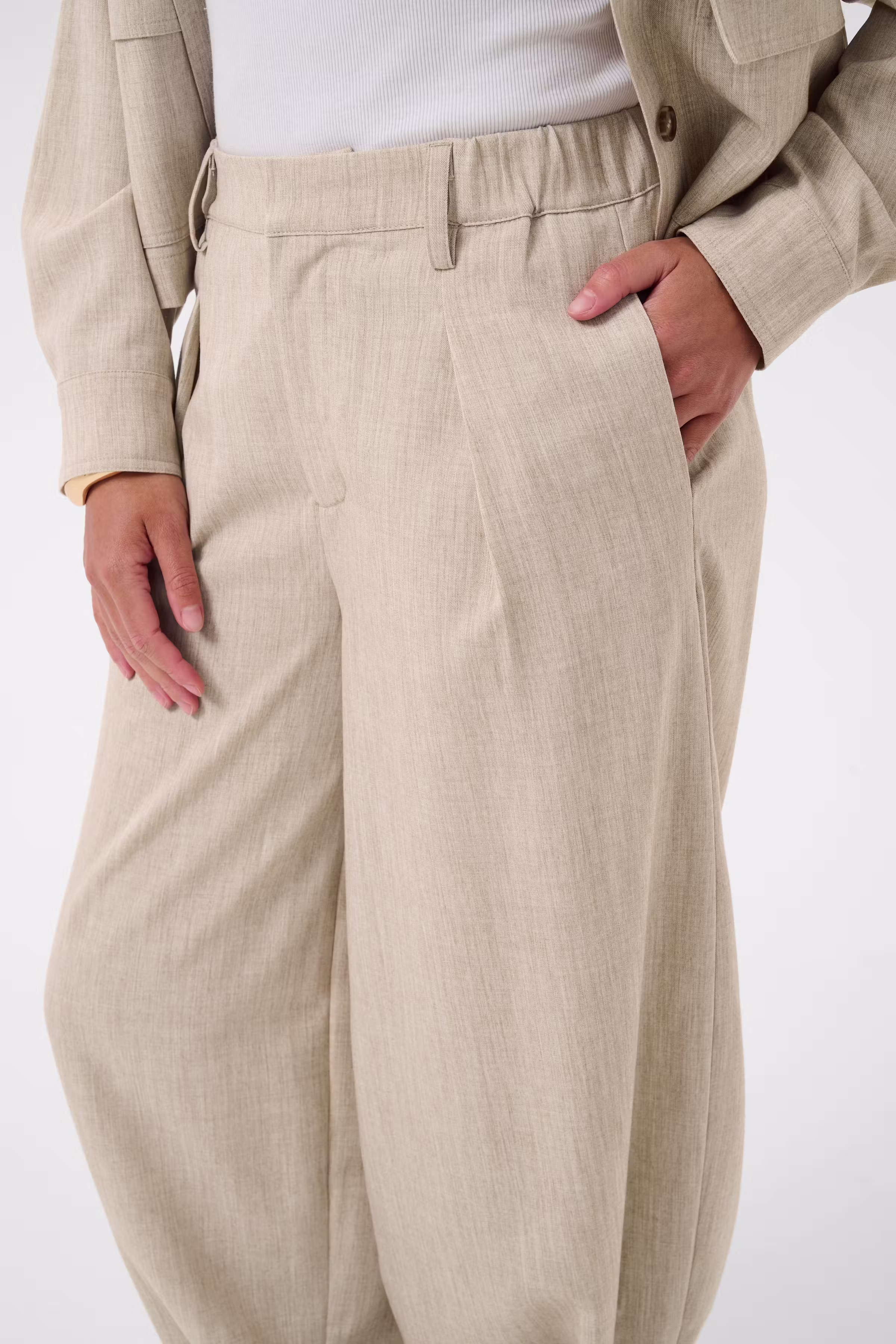 KAomila Trousers LOOKBOOK DETAIL 10511837-1513051