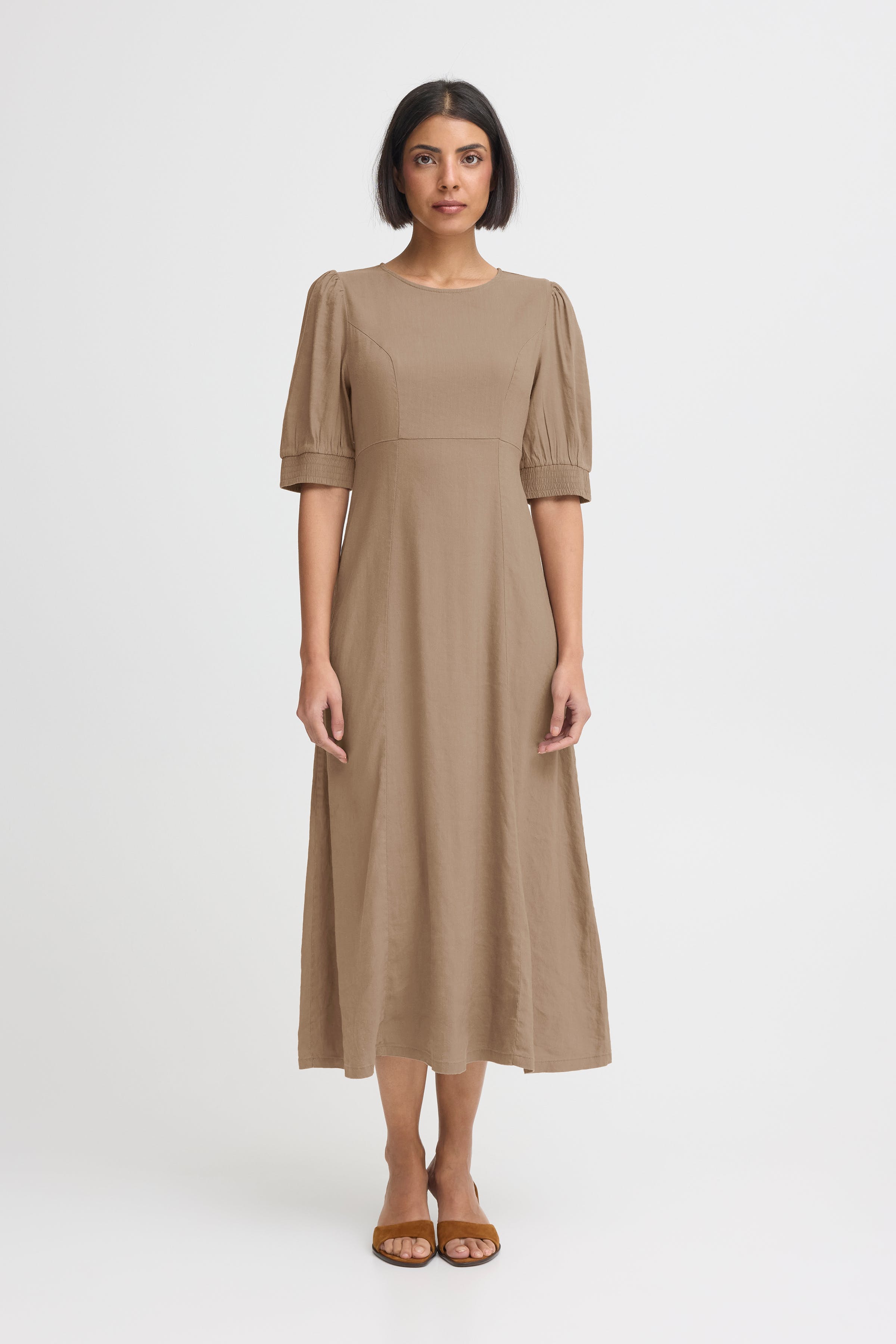 PZLUCA Kleid LOOKBOOK FRONT 50210429-181112