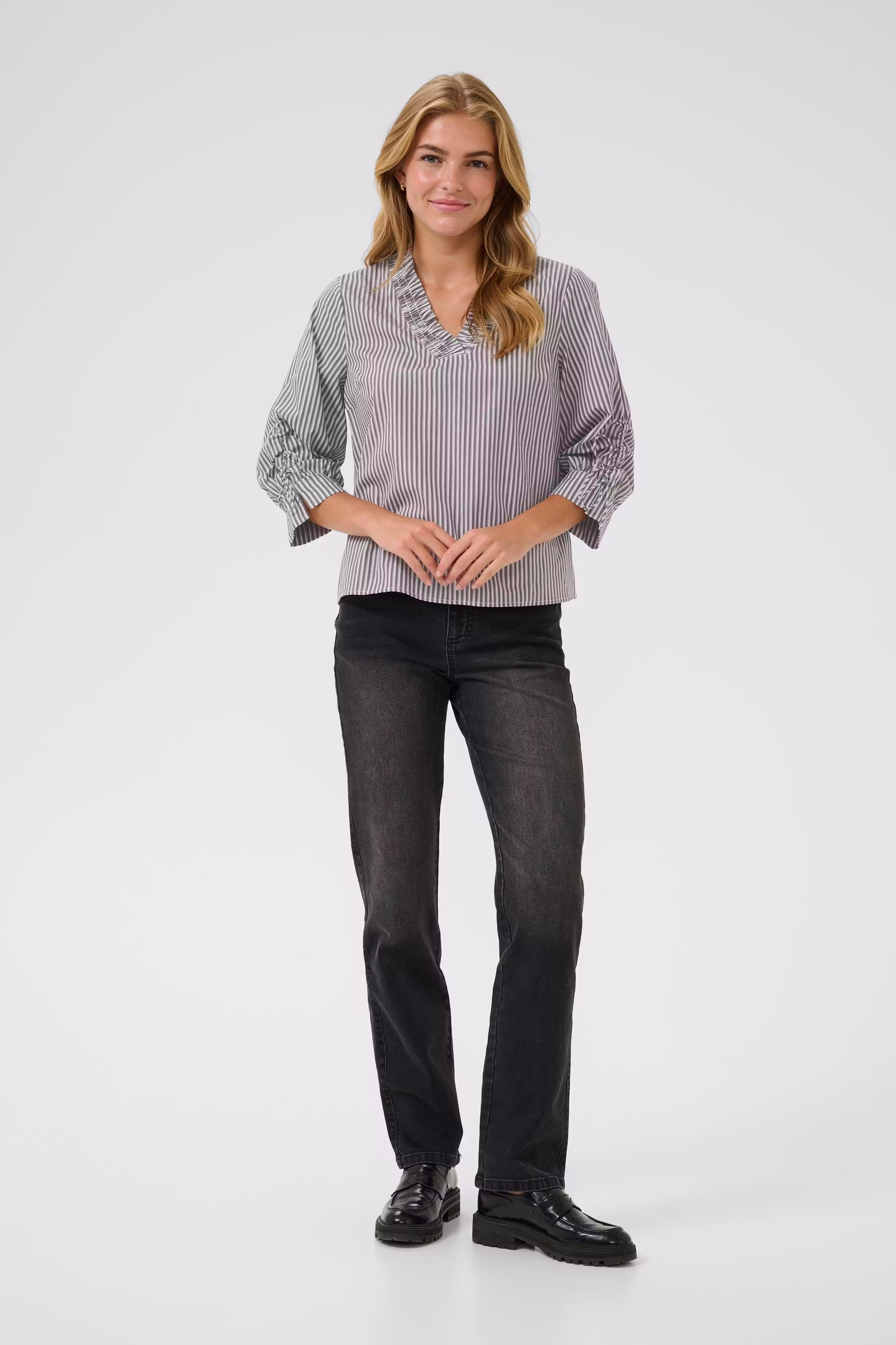 KAmarianne Skjorte LOOKBOOK FRONT 10510726-108243